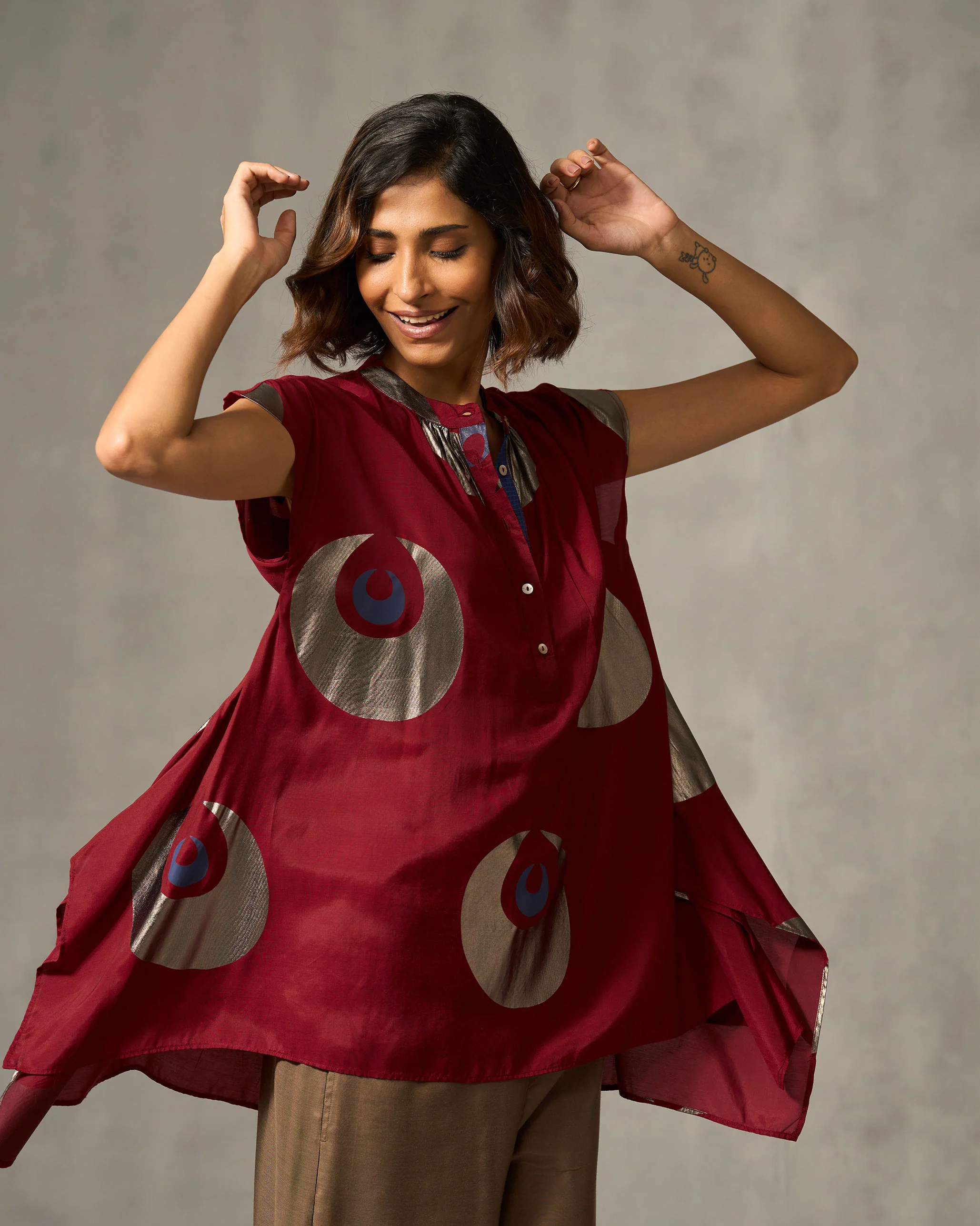Shukran Asymmetrical Top - Red & Navy Print - Image 2