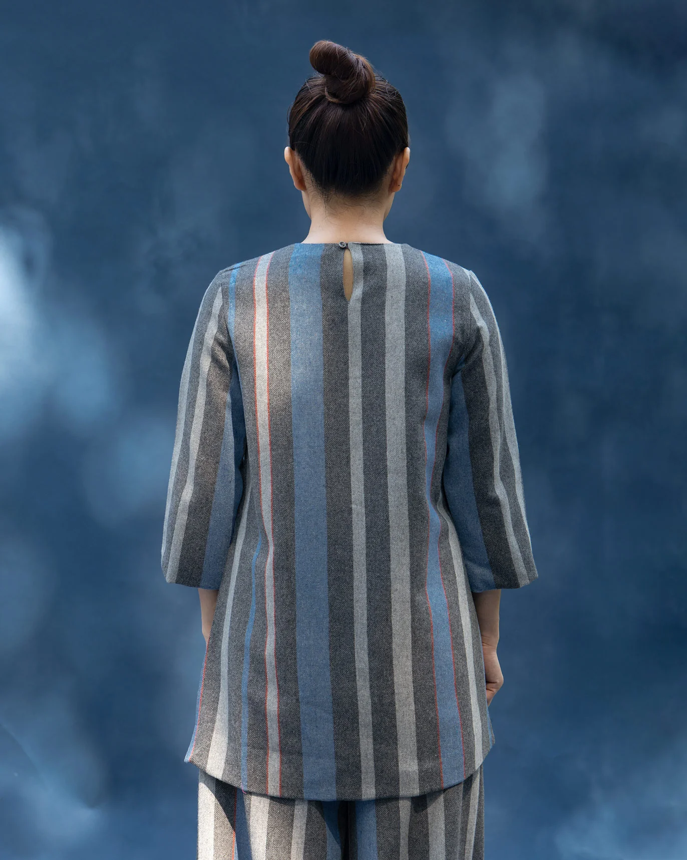 Side high Slit Stripe Top - Image 2