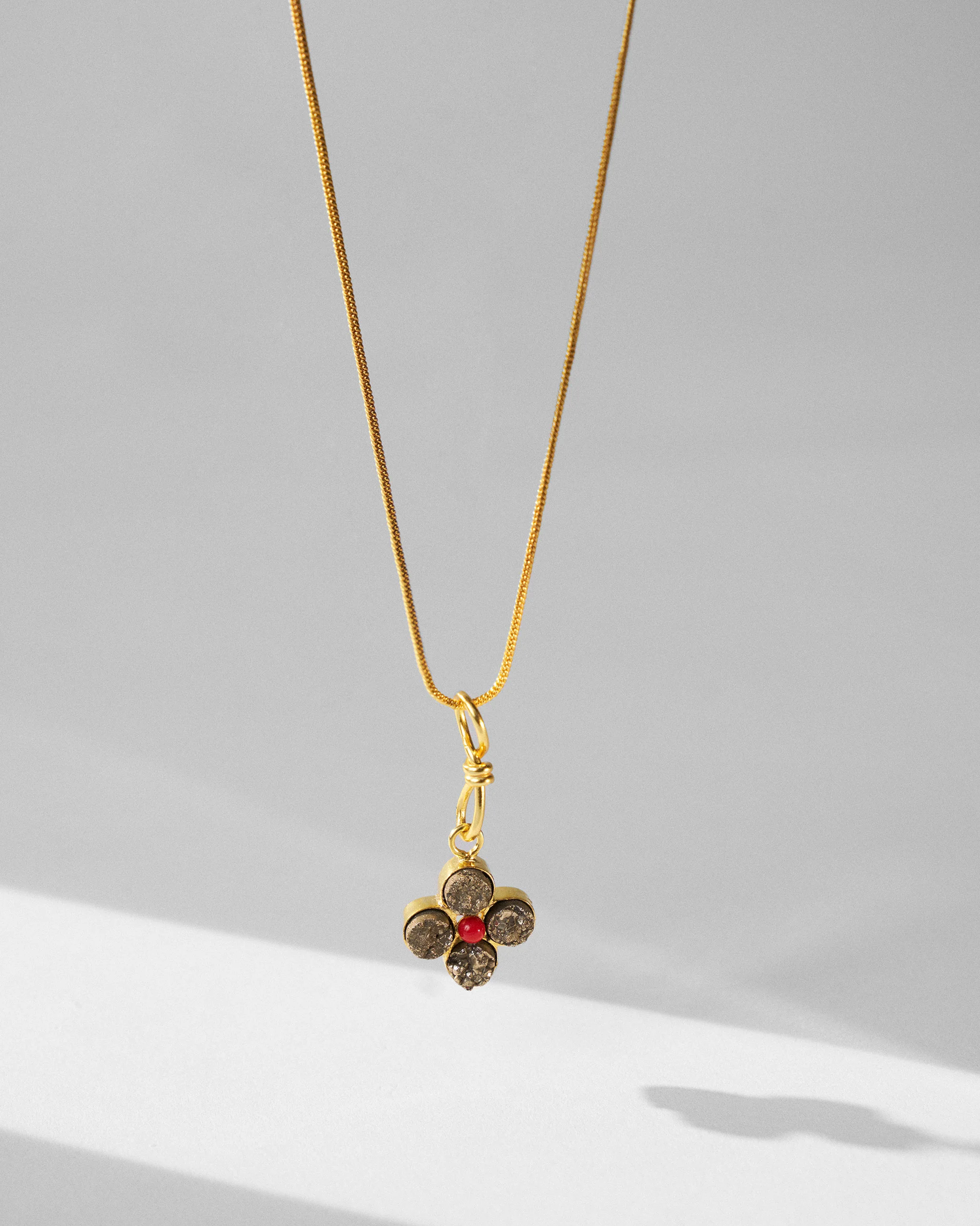 Sindhu Necklace - Gold - Image 5