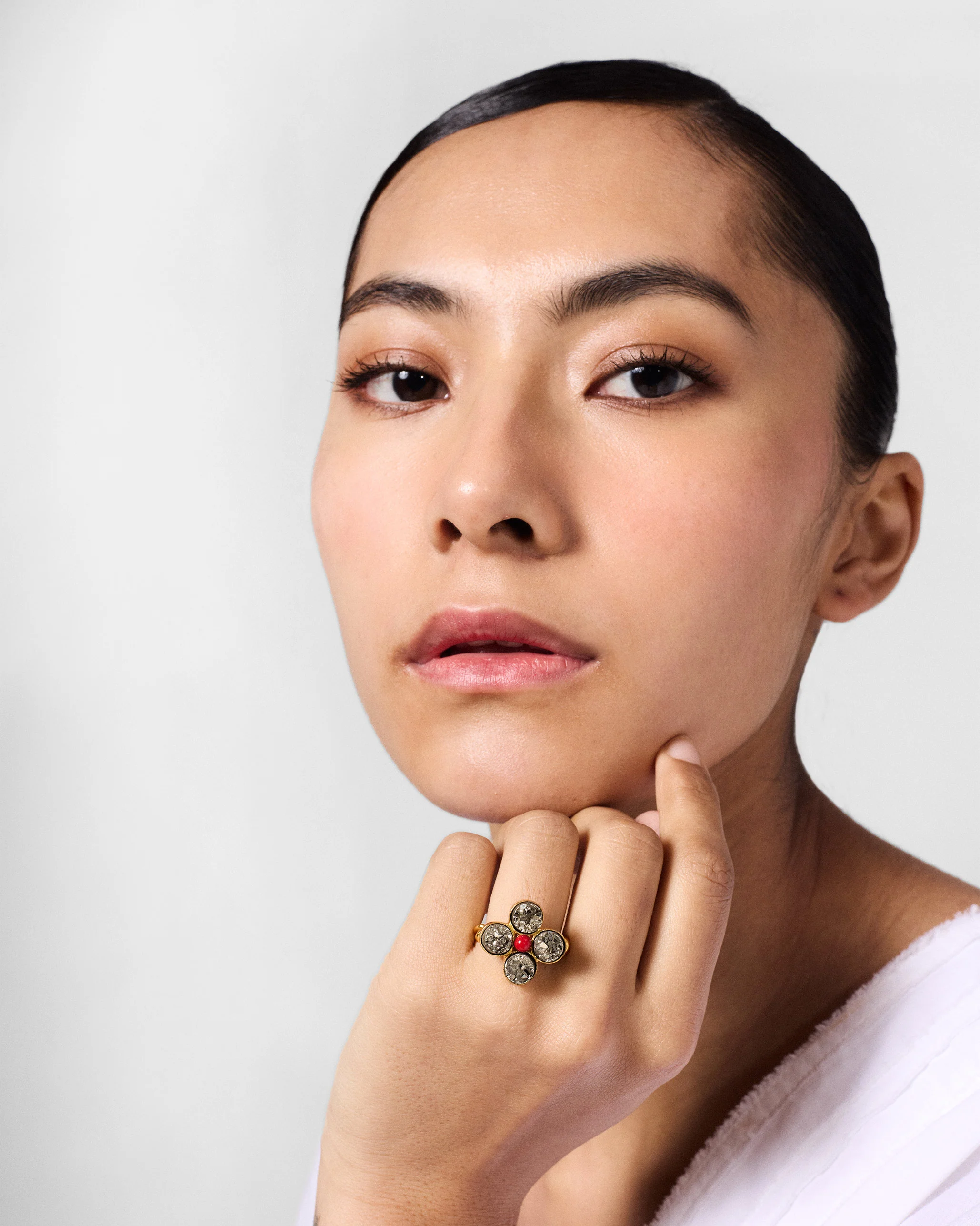Sindhu Ring - Gold - Image 8