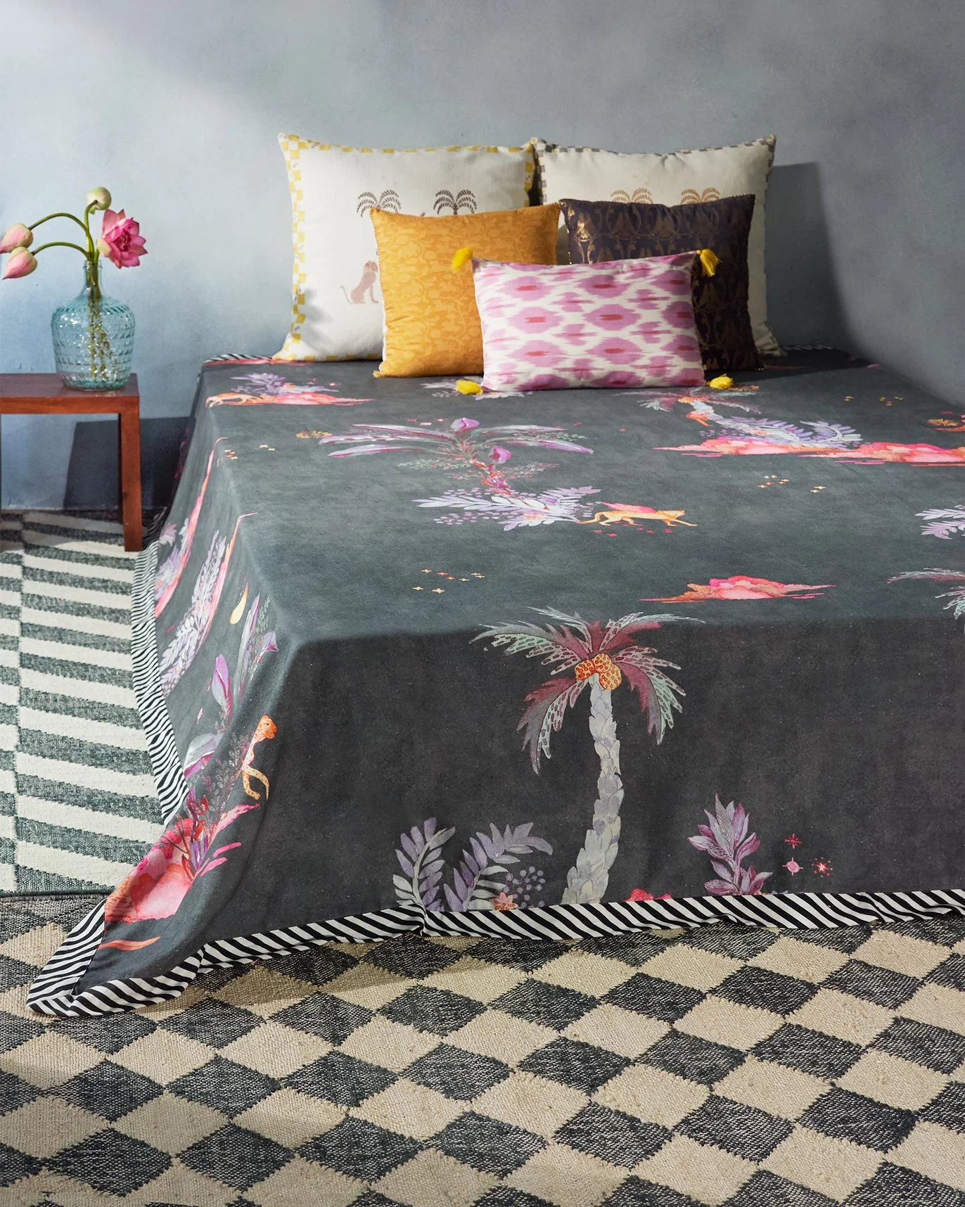 Singa Bed Cover - King - Image 5
