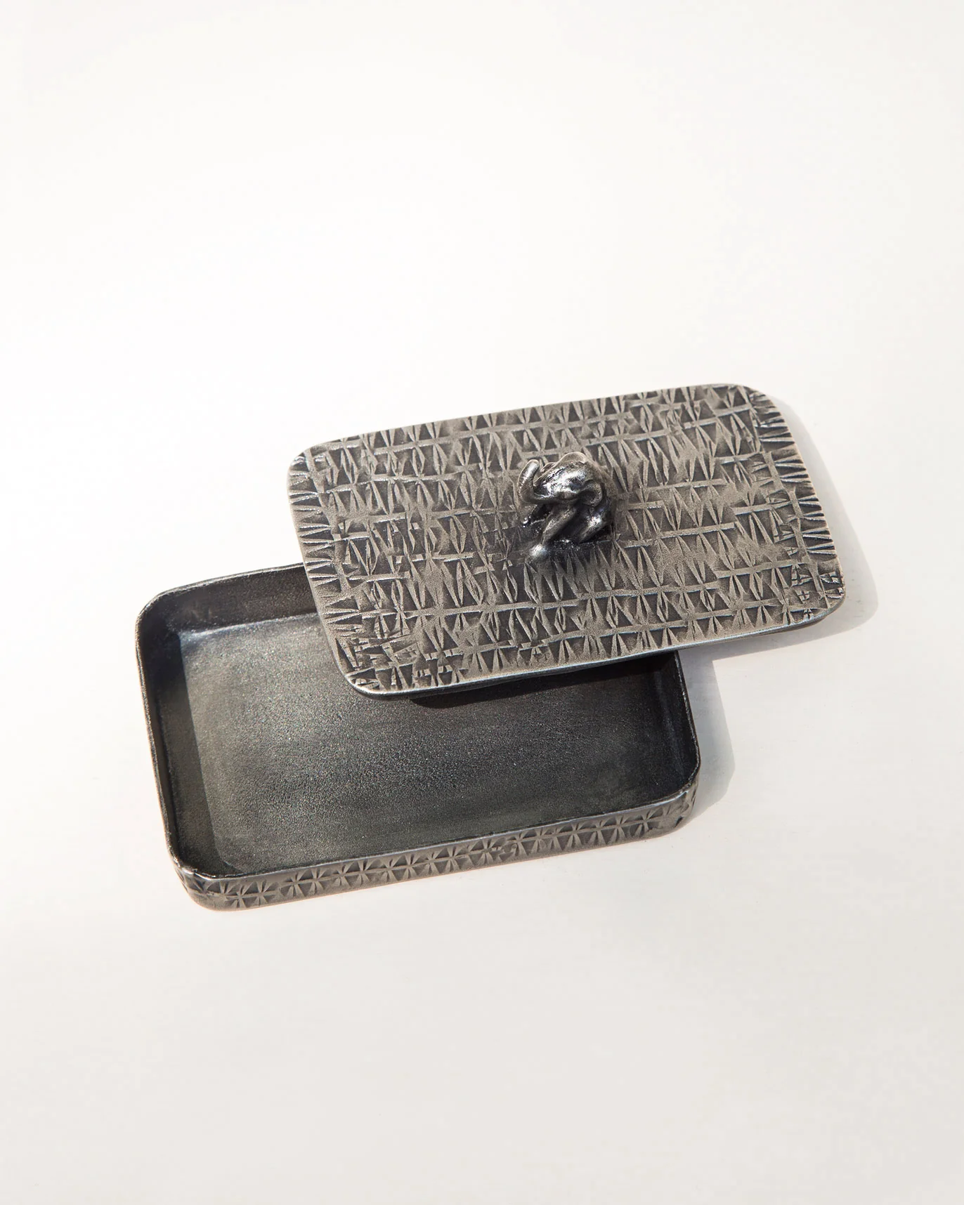 Sitting Elephant Box - Image 2