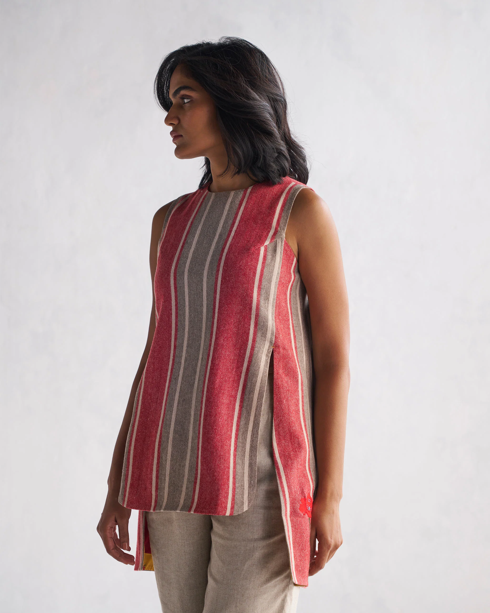 Solstice Slit Top - Red & Beige - Image 5