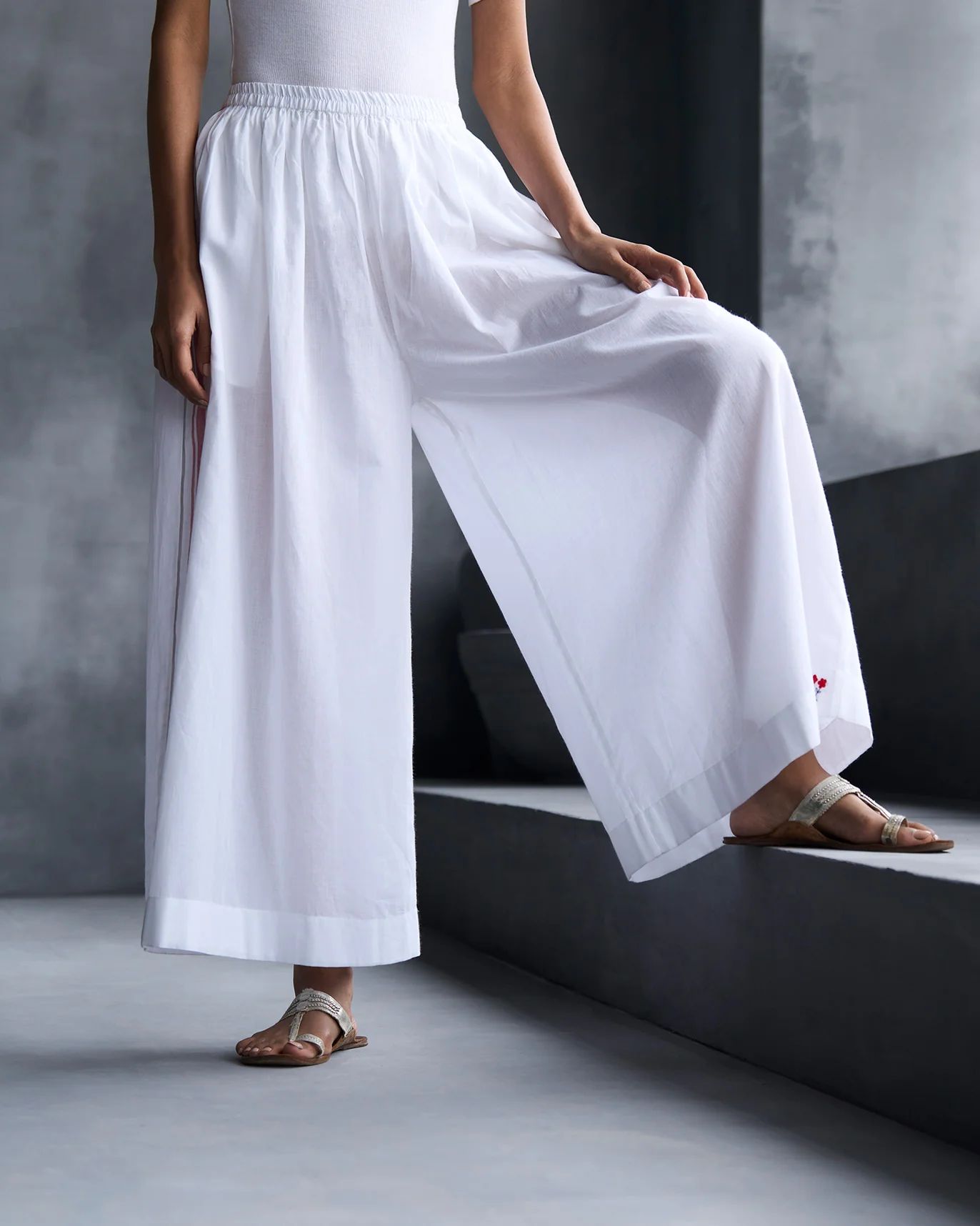 Soto Flared Pants - White & Red - Image 5