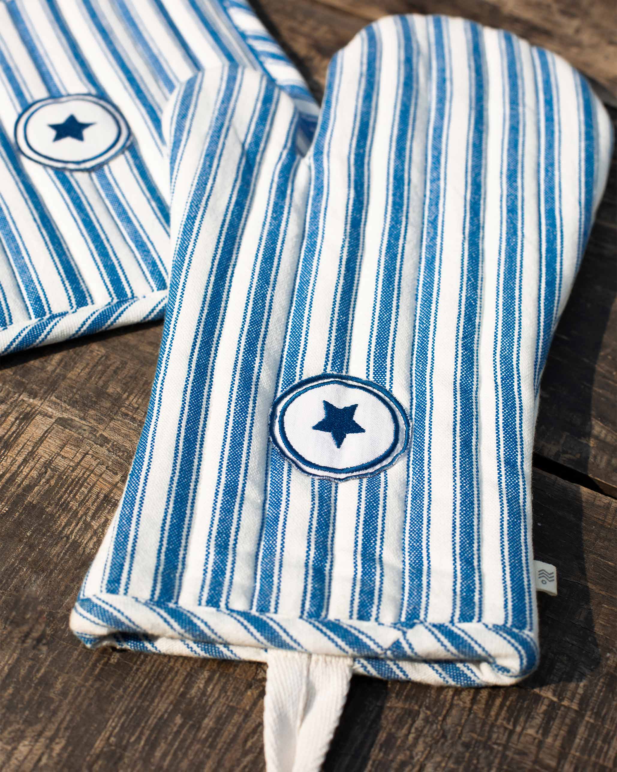 Star Oven Mitt and Pot Holder - Image 3