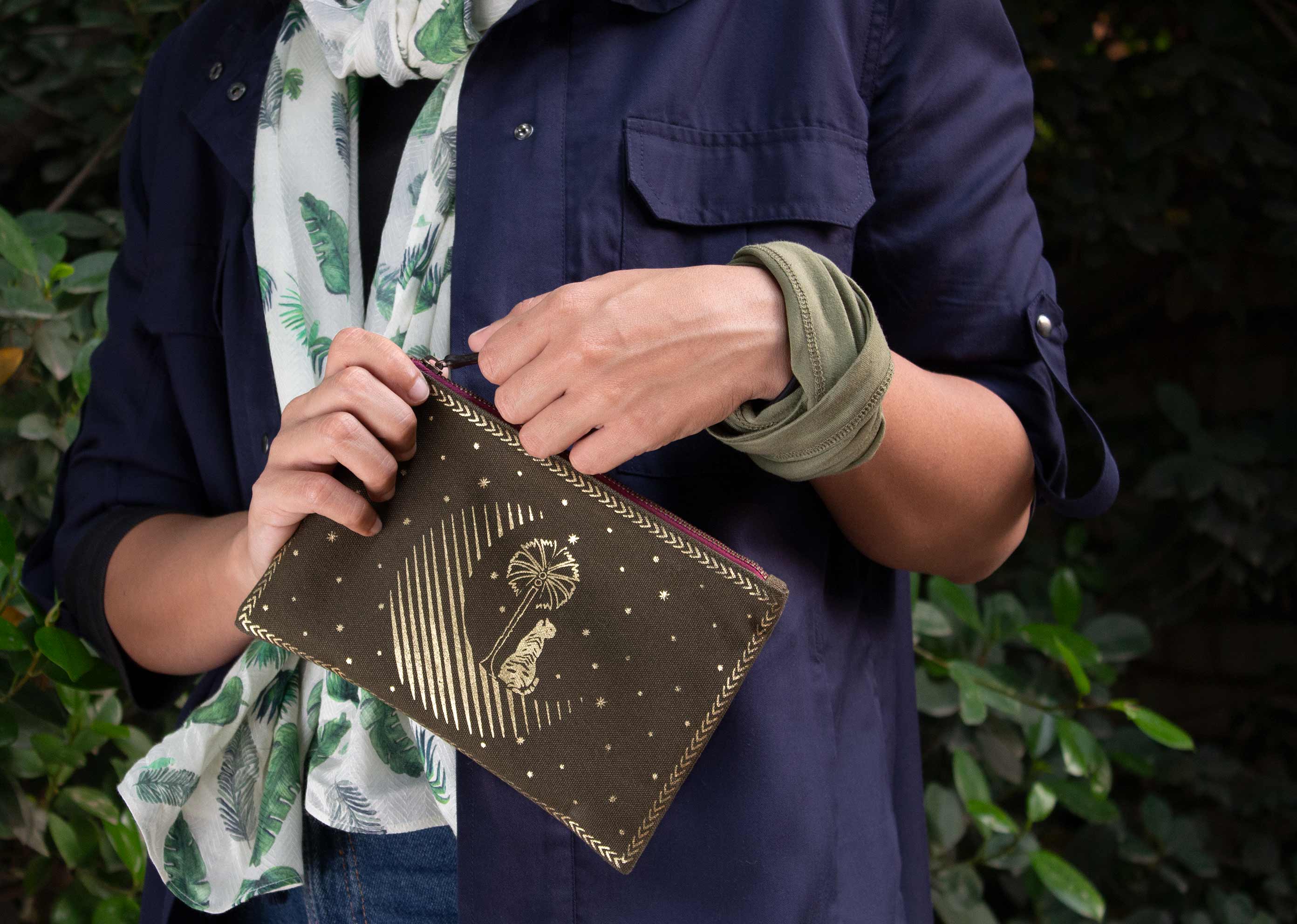 Starry Night Pouch - Medium - Image 3