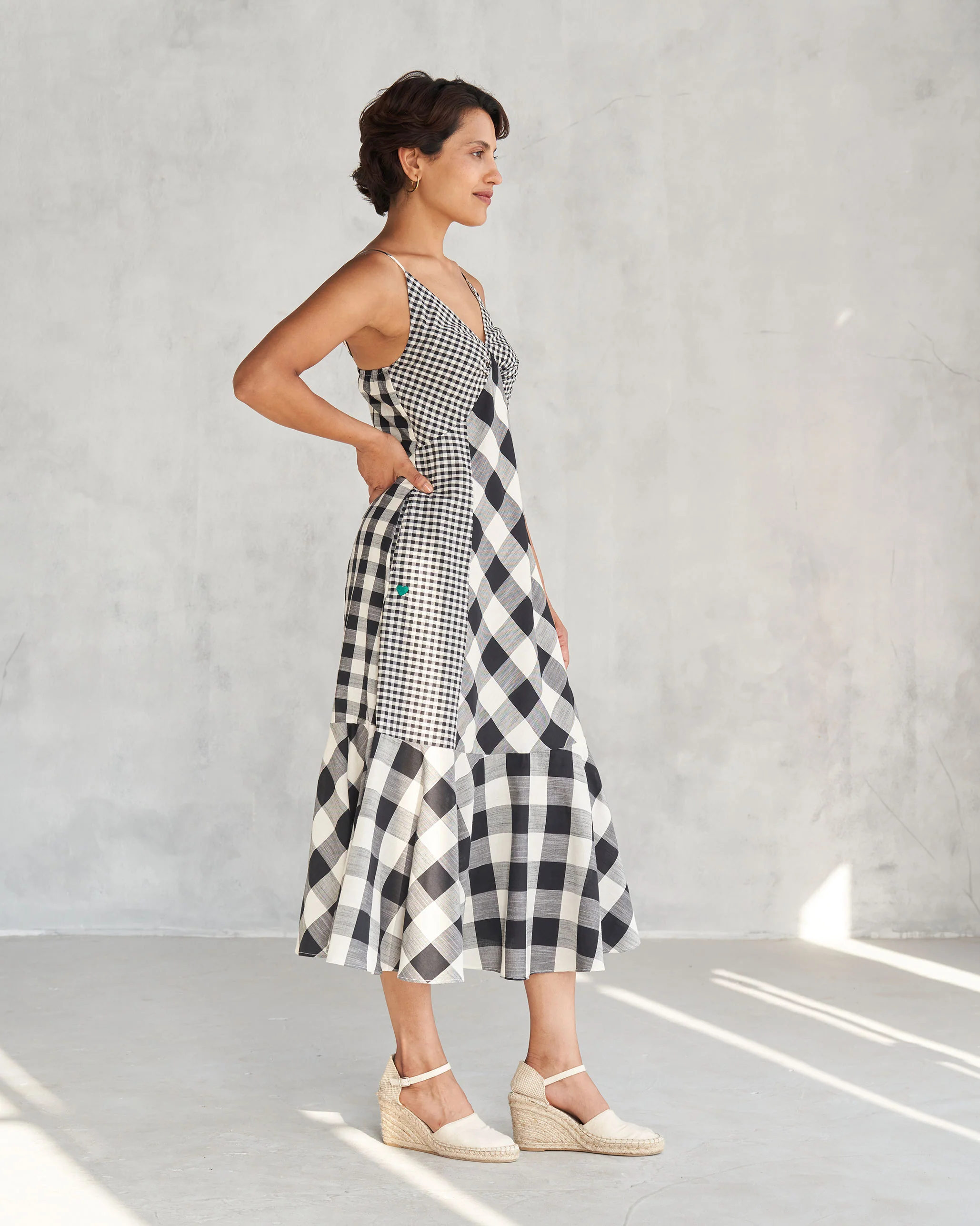 Strappy Tiered Dress - Ivory & Black - Image 3