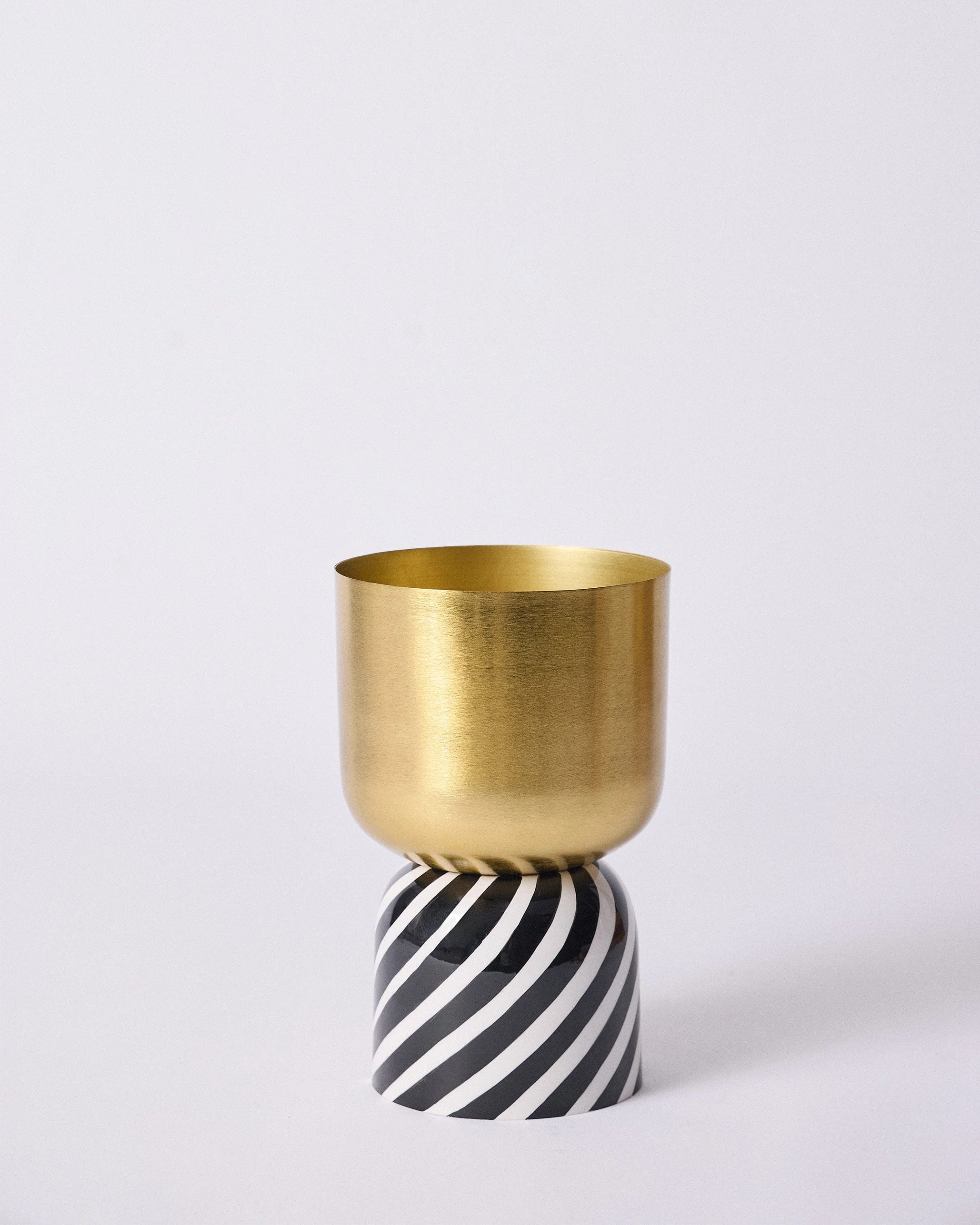 Striped Decor Story - Image 4
