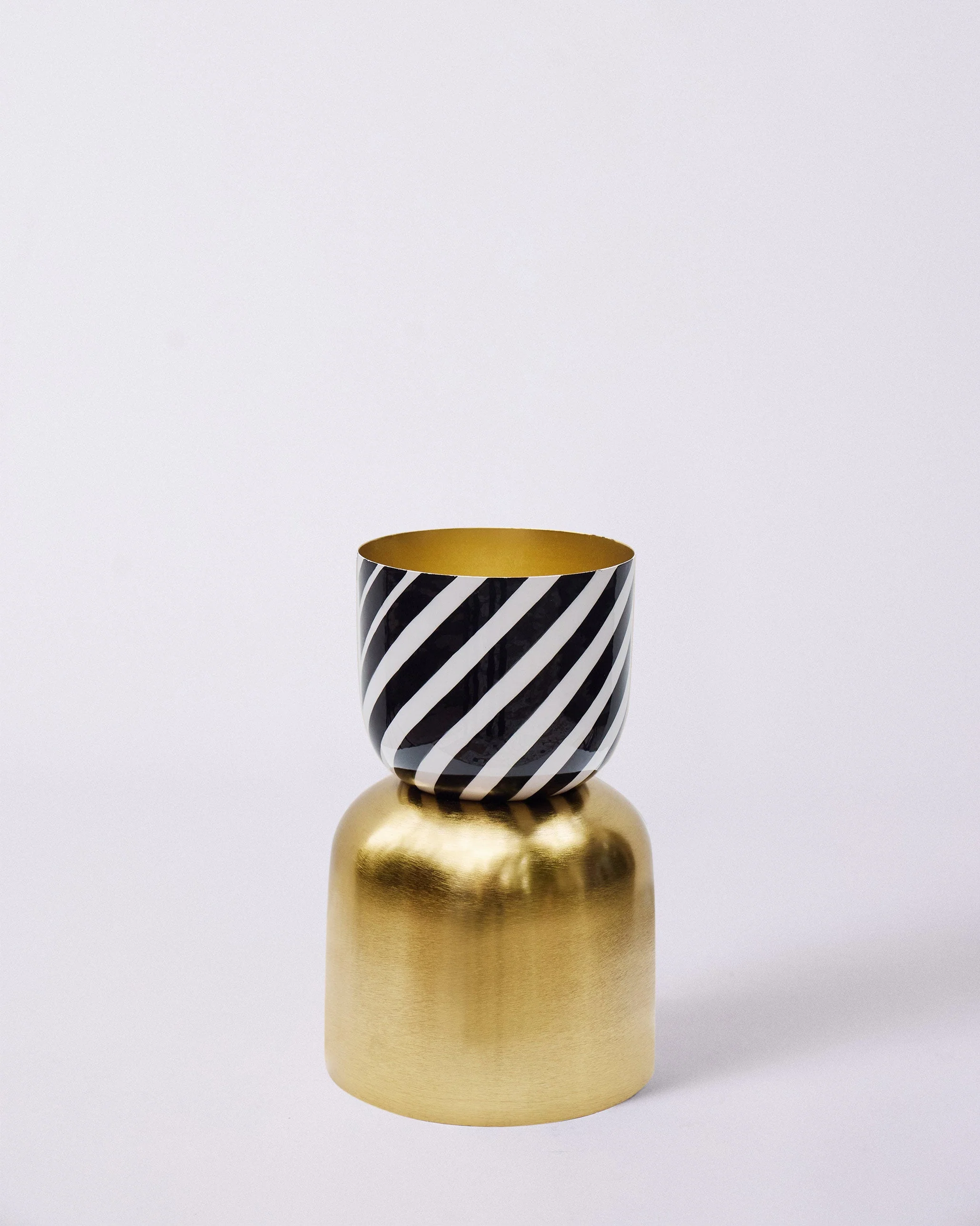 Striped Decor Story - Image 5