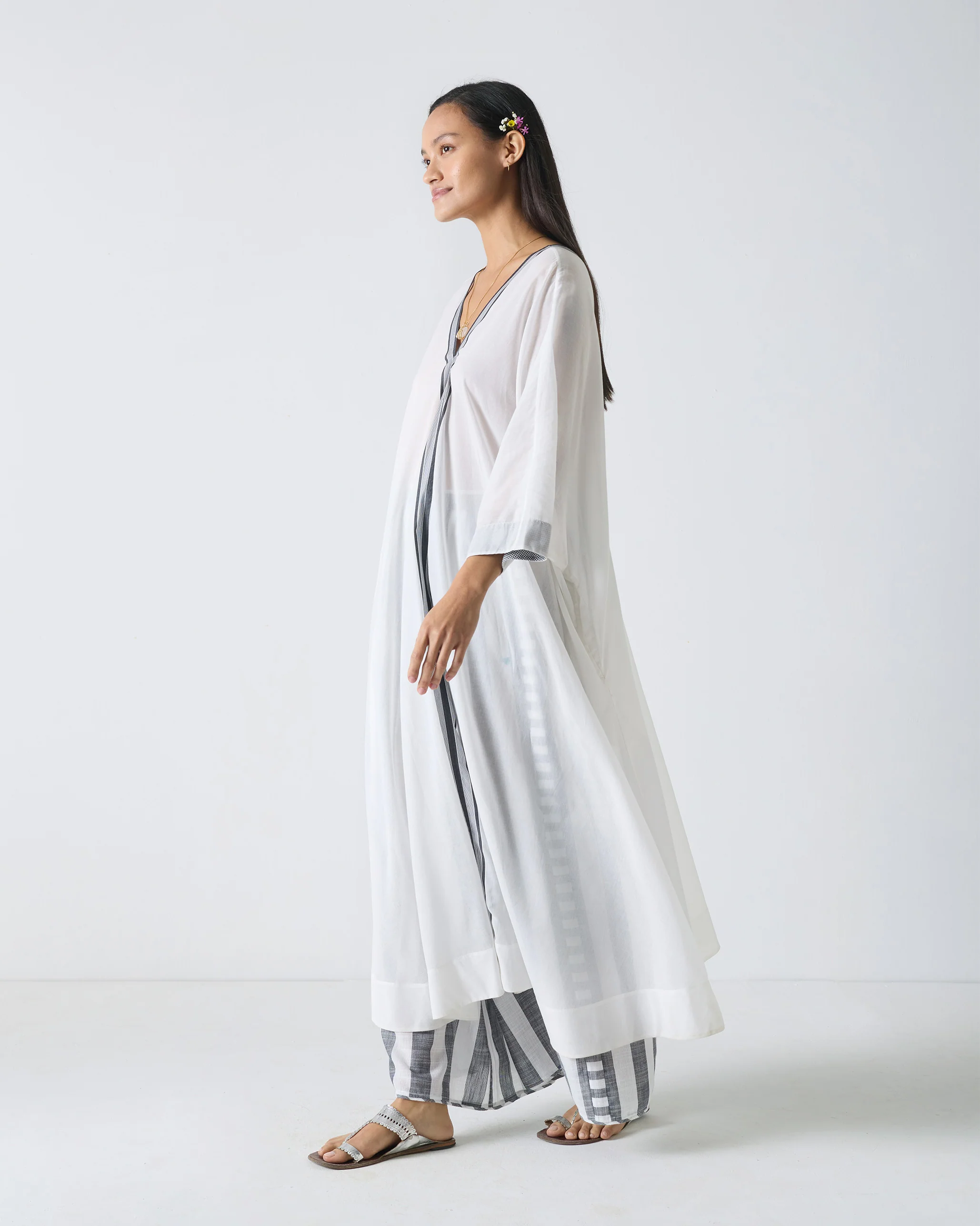 Sugato Kaftan - White - Image 2