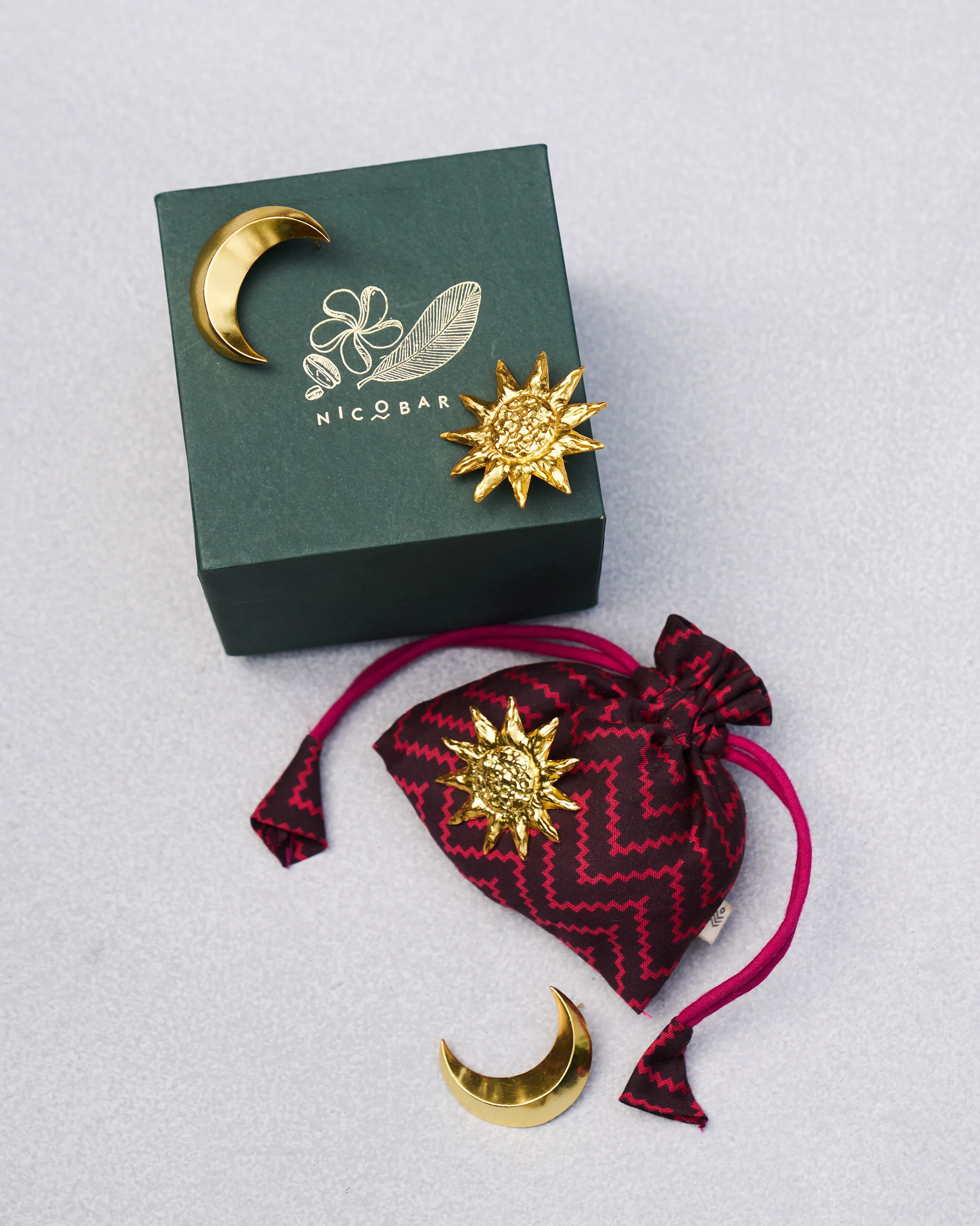 Sun and Moon Gift Set - Gold - Image 2