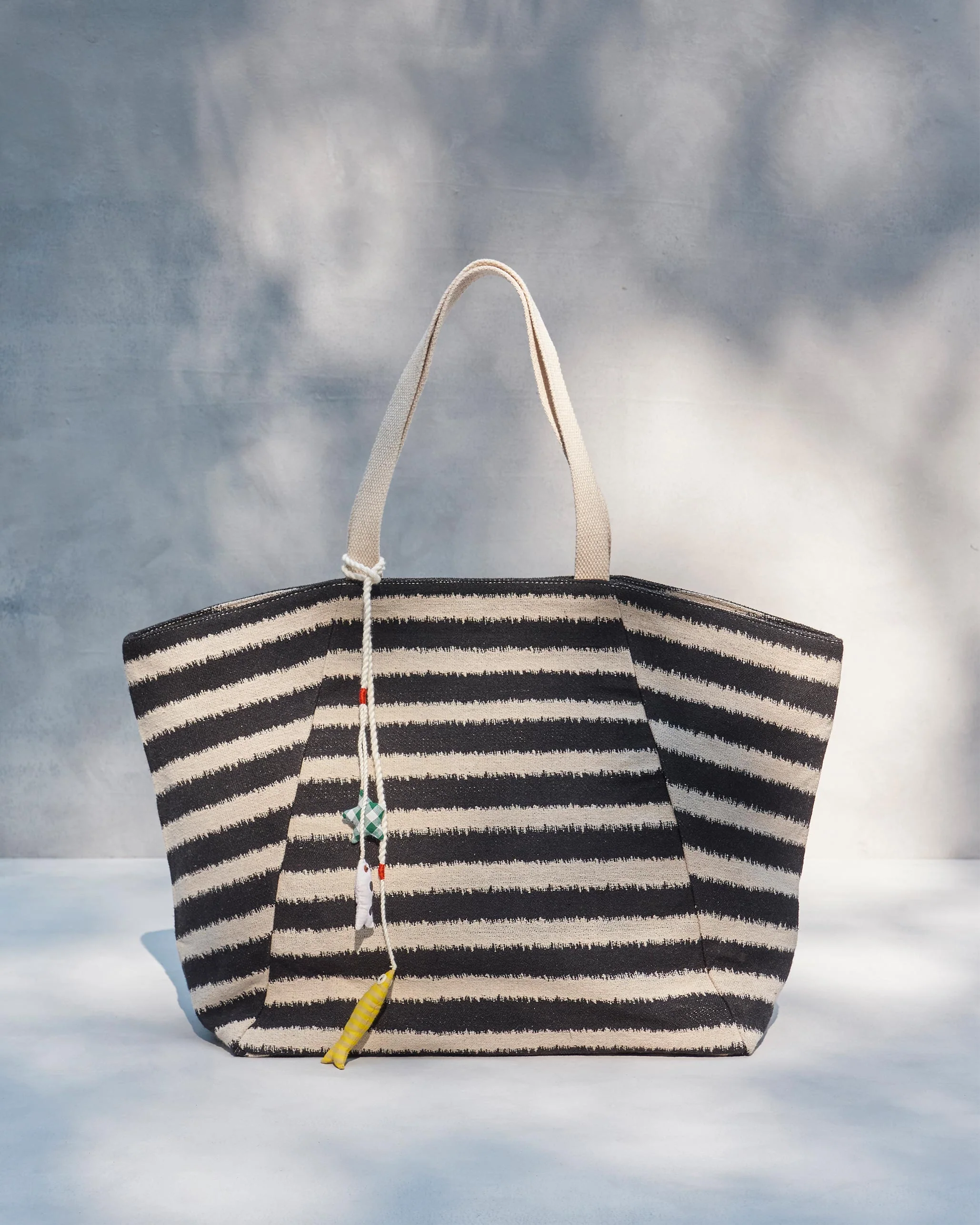 Sunrise Stripe Tote - Black & Ivory - Image 4