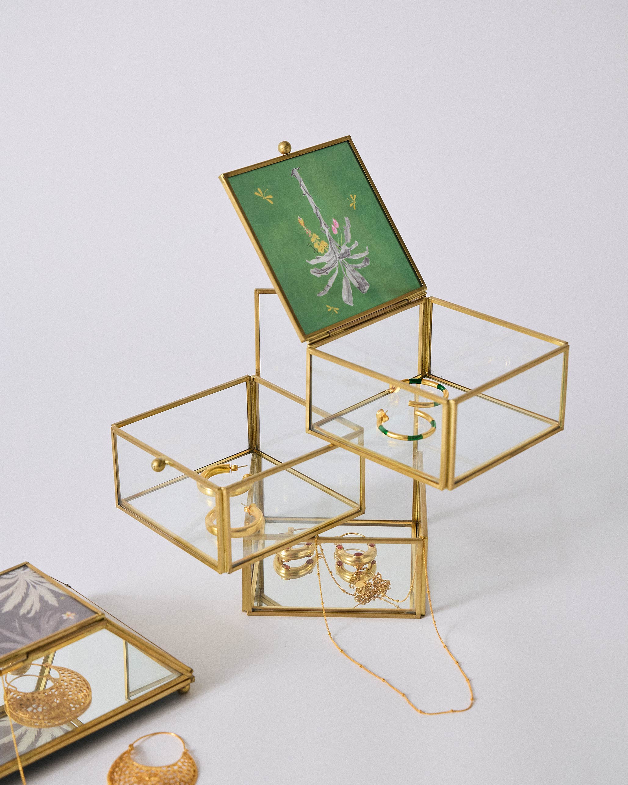 Swaying Palm Jewellery Box - Image 7
