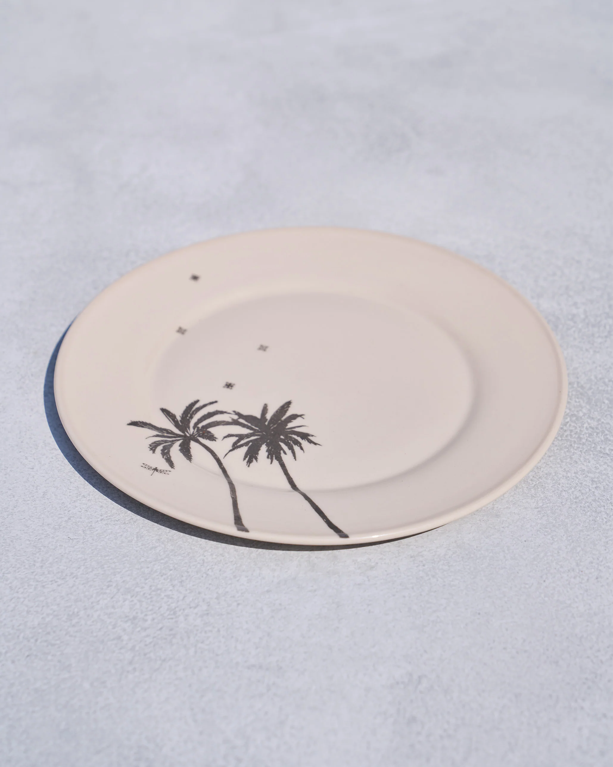 Swaying Palm Quarter Plate - Ivory - Image 4