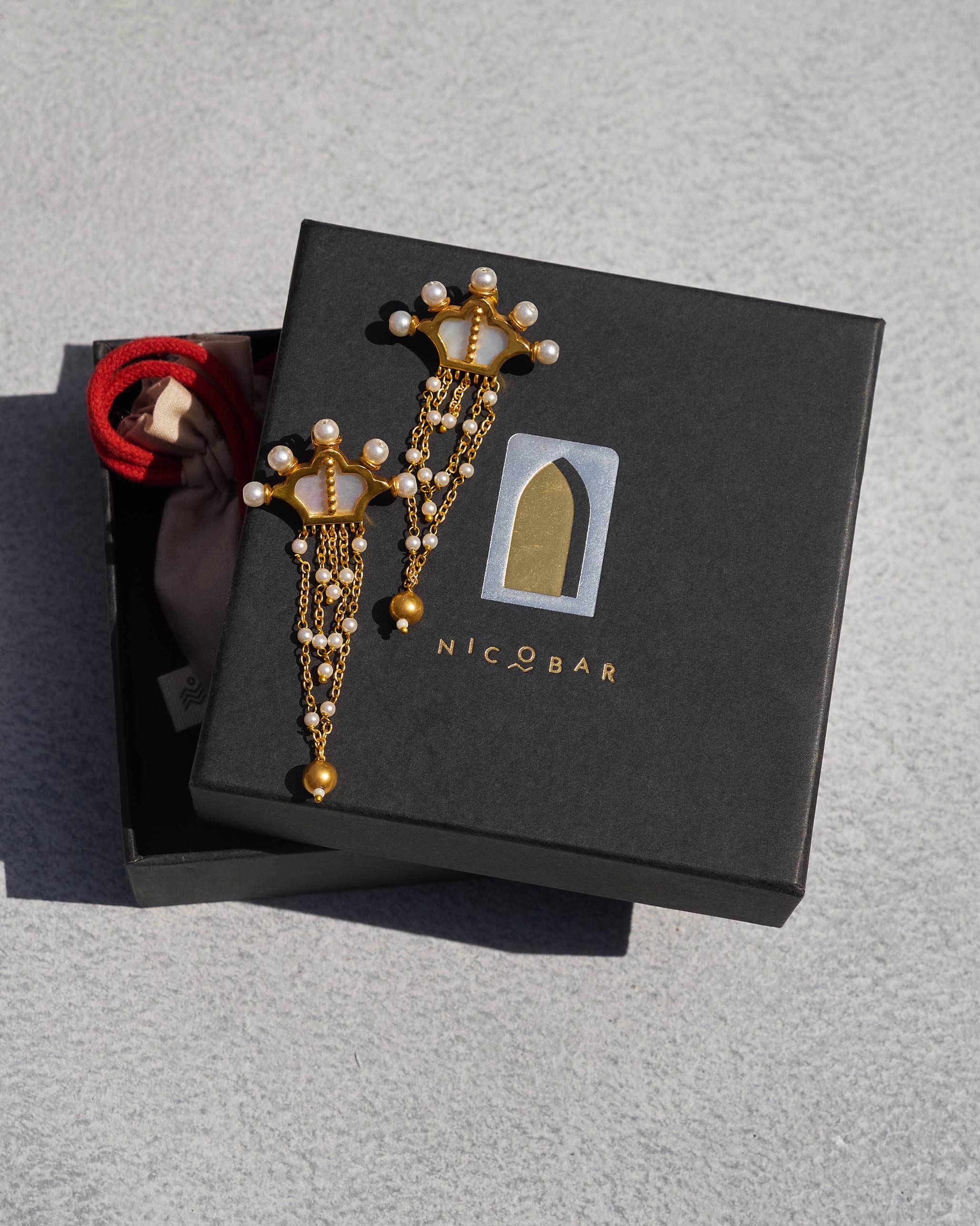 Taaj Danglers - White - Image 2