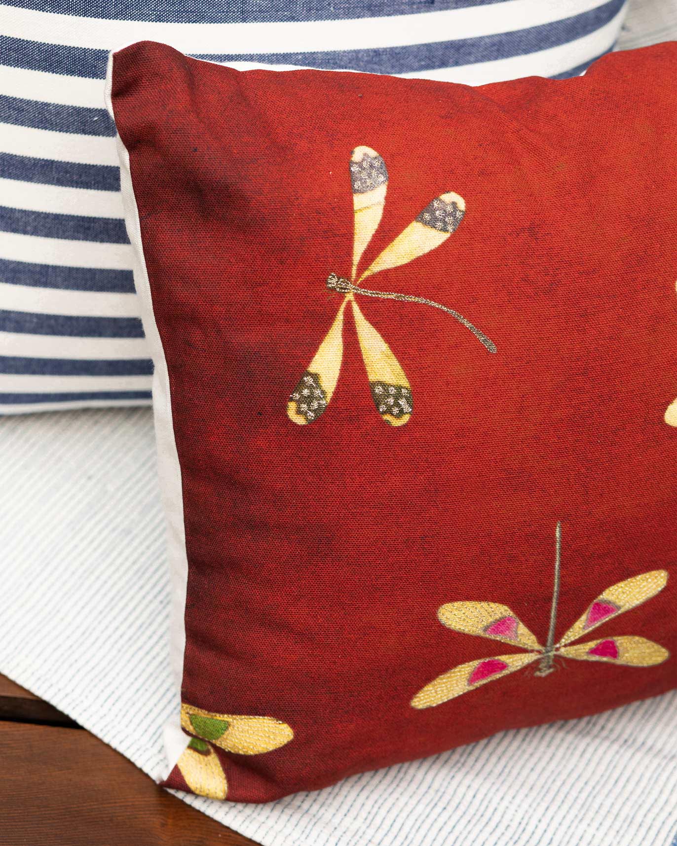 Taal Cushion Cover - Image 2