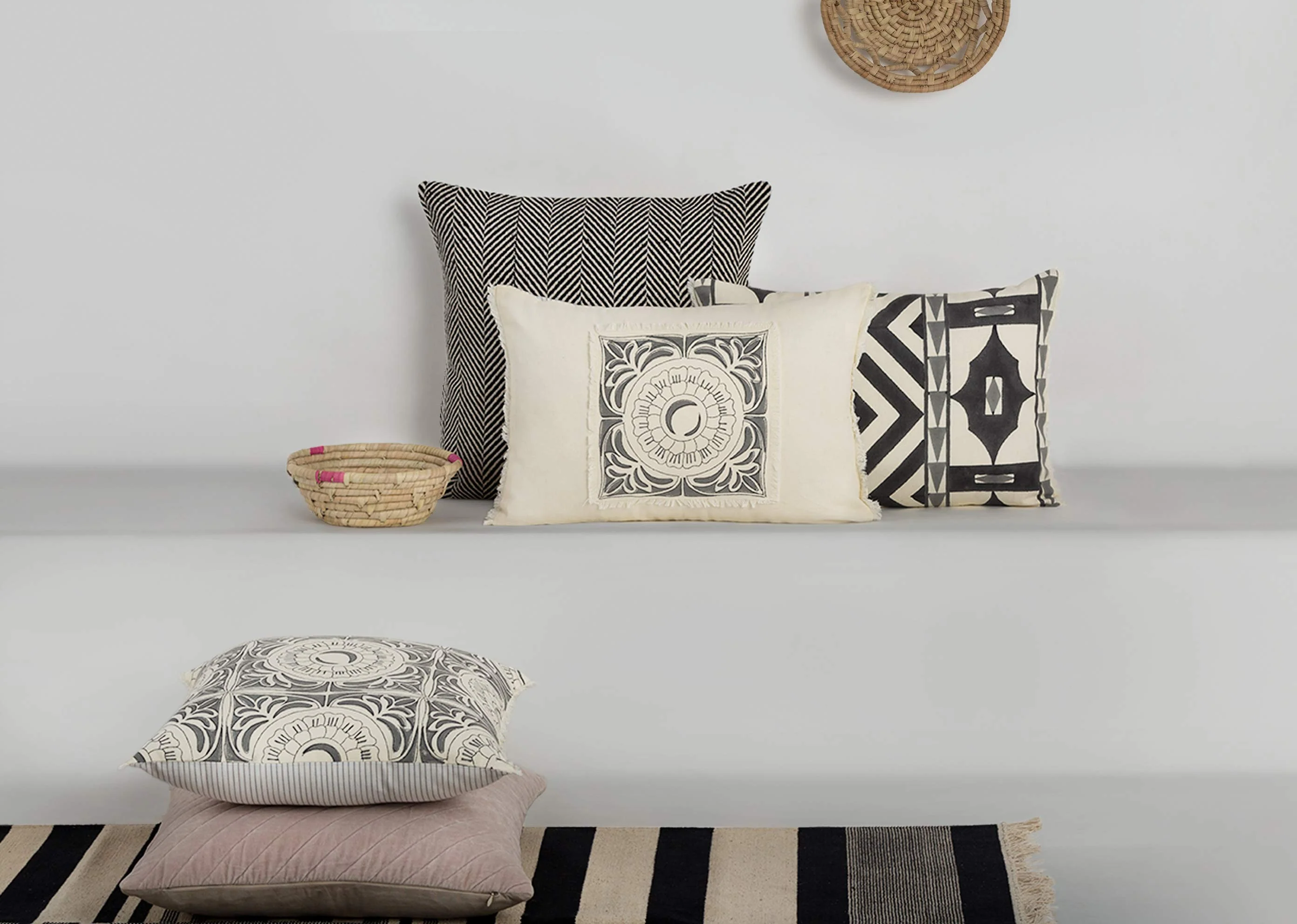 Tagetes Lumbar Pillow Cover - Image 3