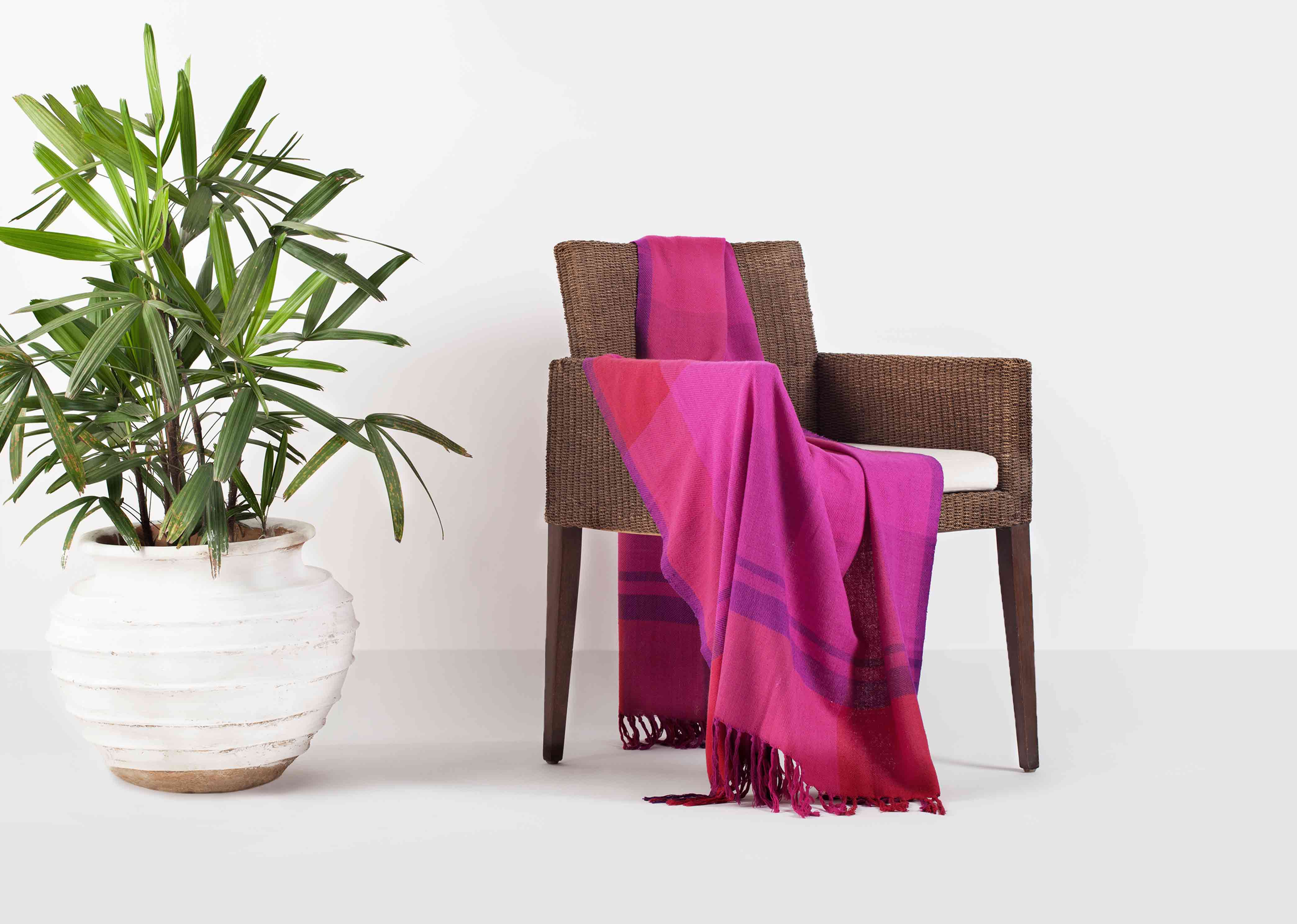 Tangier Handloom Throw - Fuchsia - Image 3