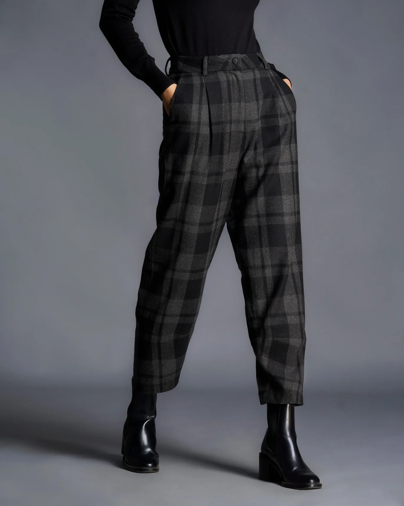 Tapered Trouser - Black & Grey - Image 3