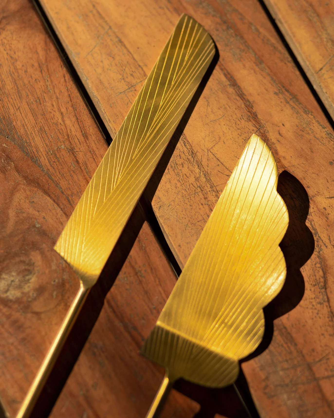 Tara Cake & knife server (Set of 2) - Image 3