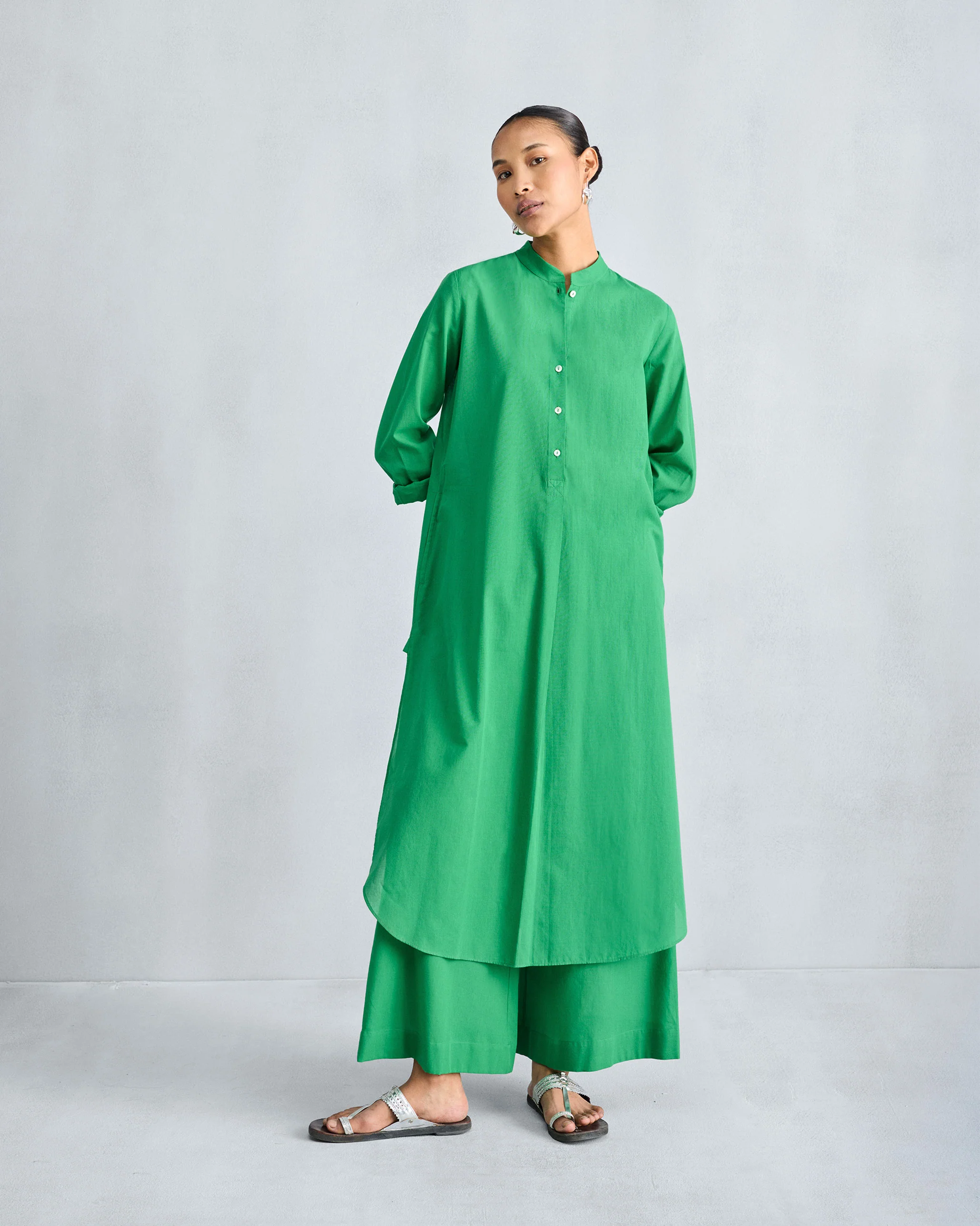 The Basic Long Length Kurta Set - Green - Image 6