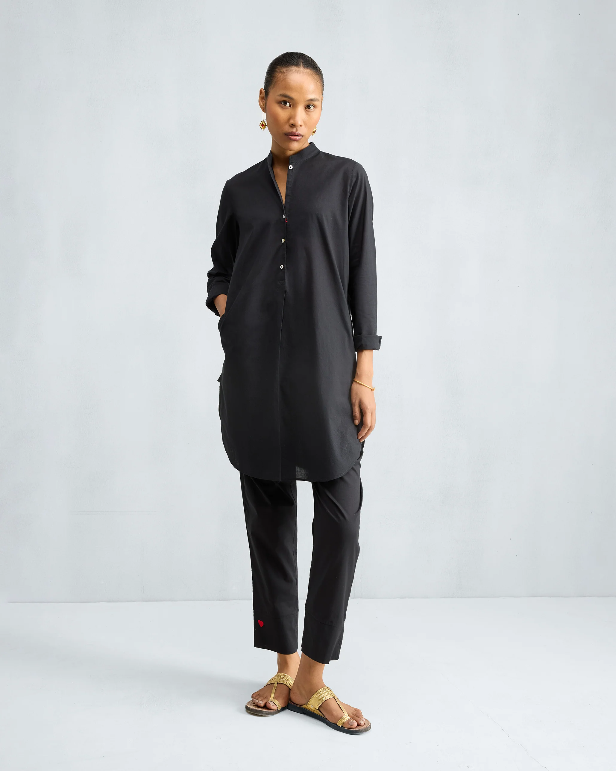 The Basic Mid Length Kurta Set - Black - Image 5