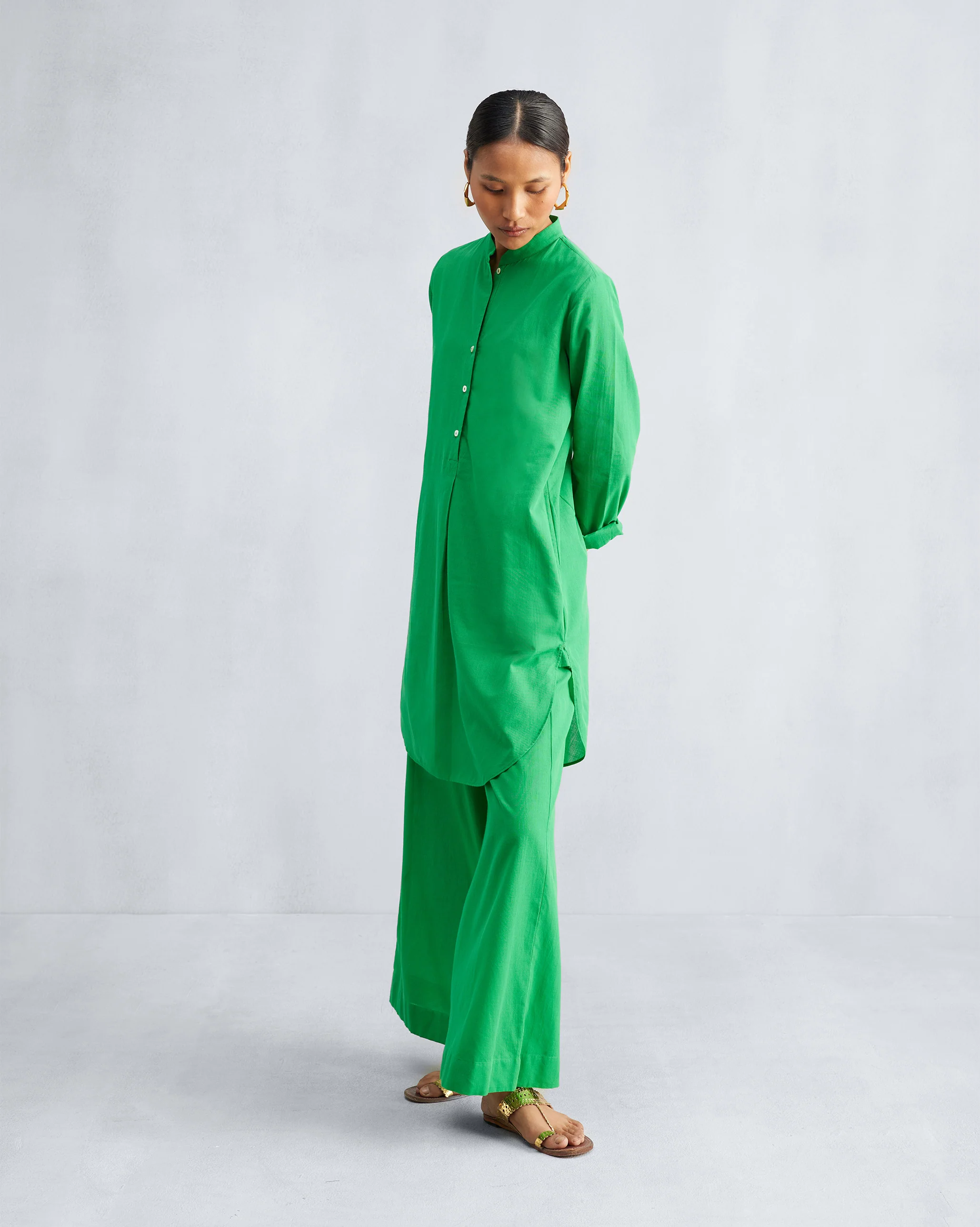 The Basic Mid Length Kurta Set - Green - Image 4