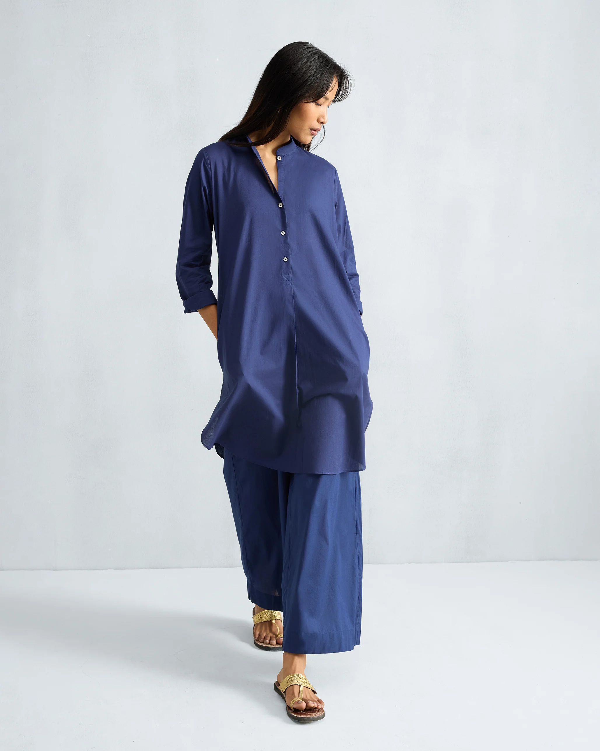 The Basic Mid Length Kurta Set - Ink Blue - Image 7