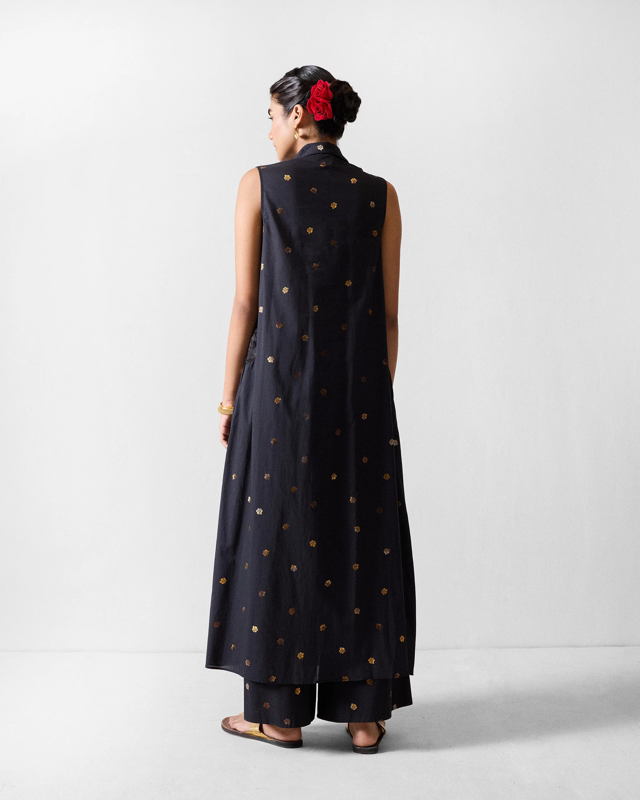 The Parallel Kurta Set - Black & Gold Printed - Image 3