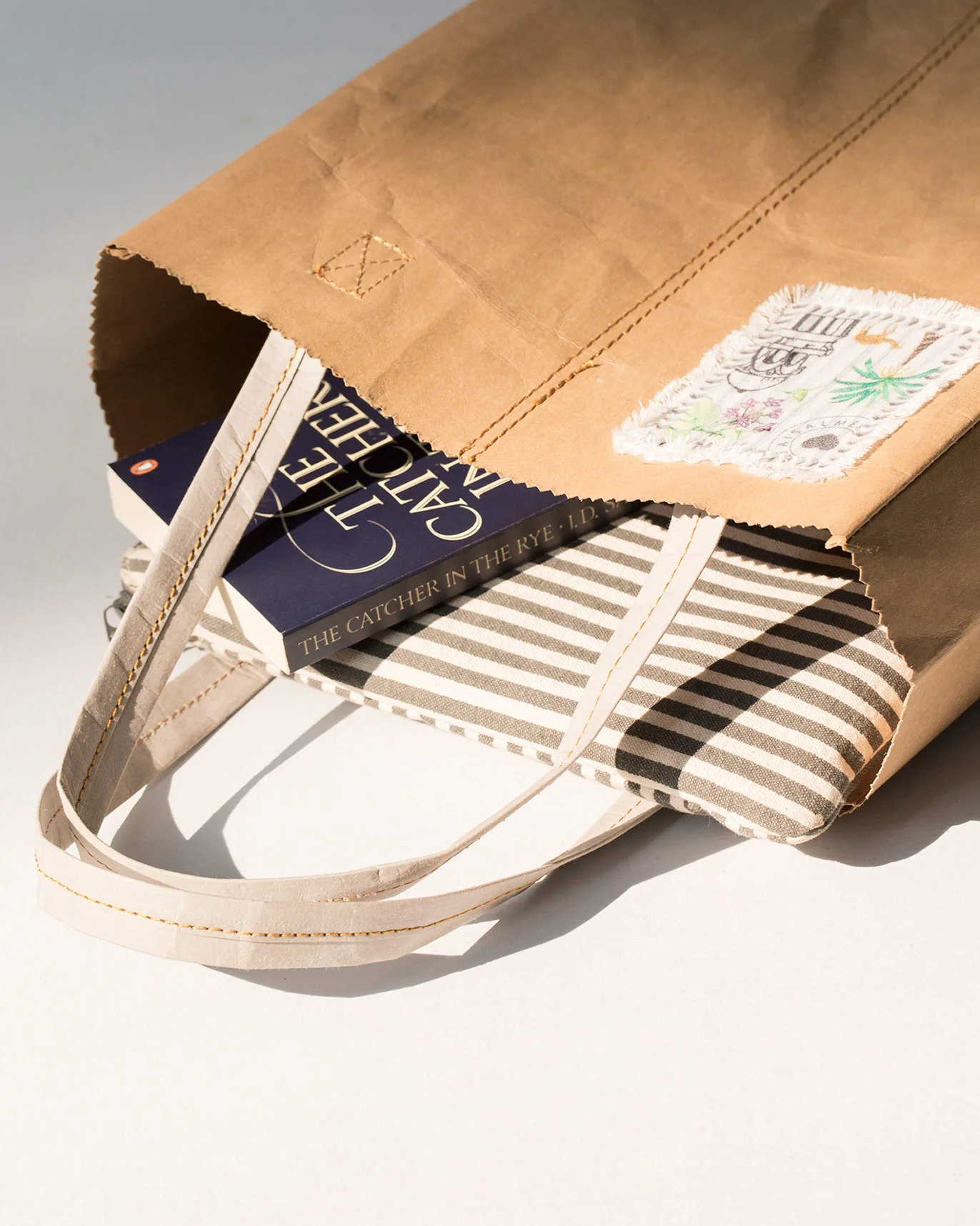 The Serai Paper Tote - Image 4