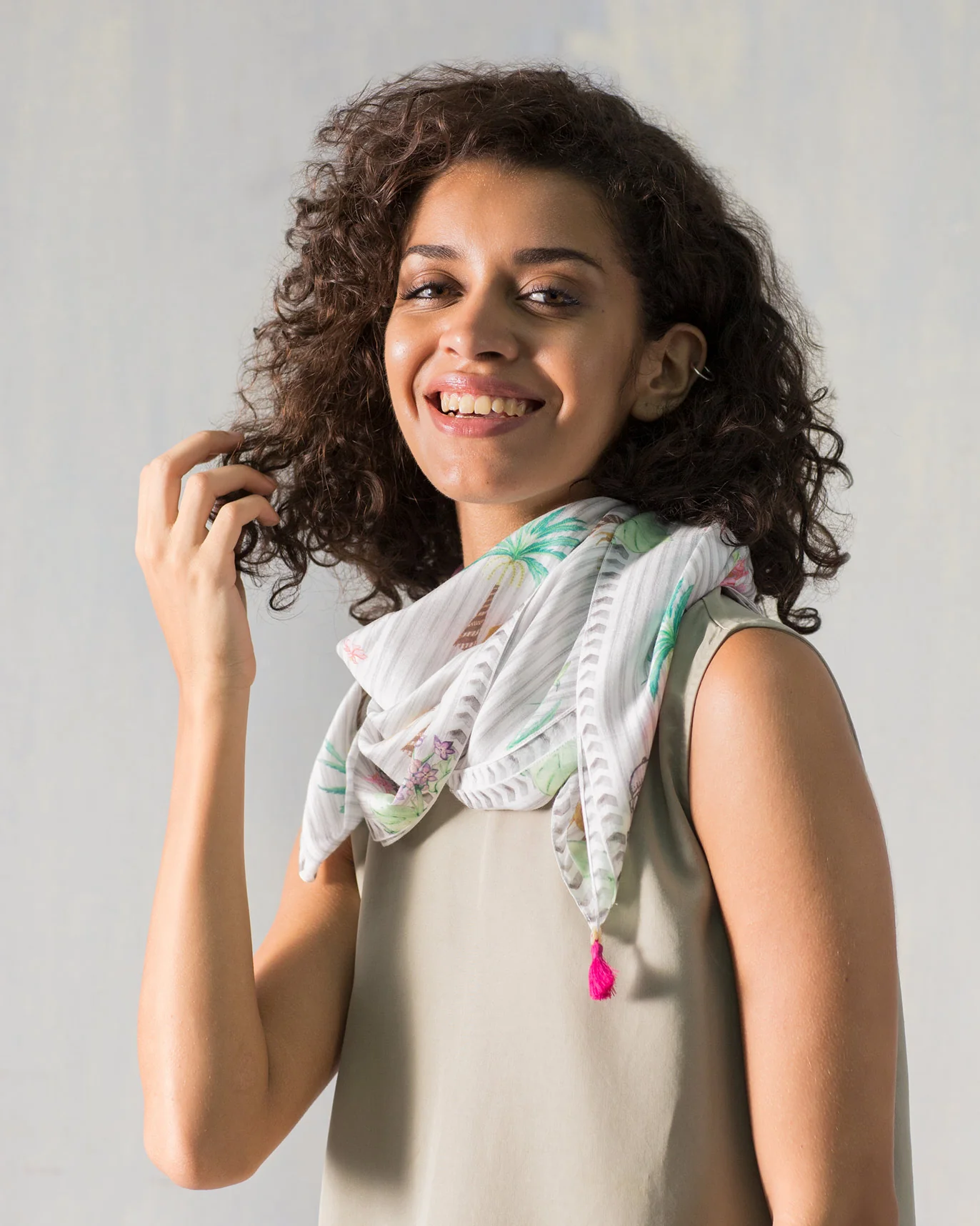 The Serai Scarf - White - Image 2