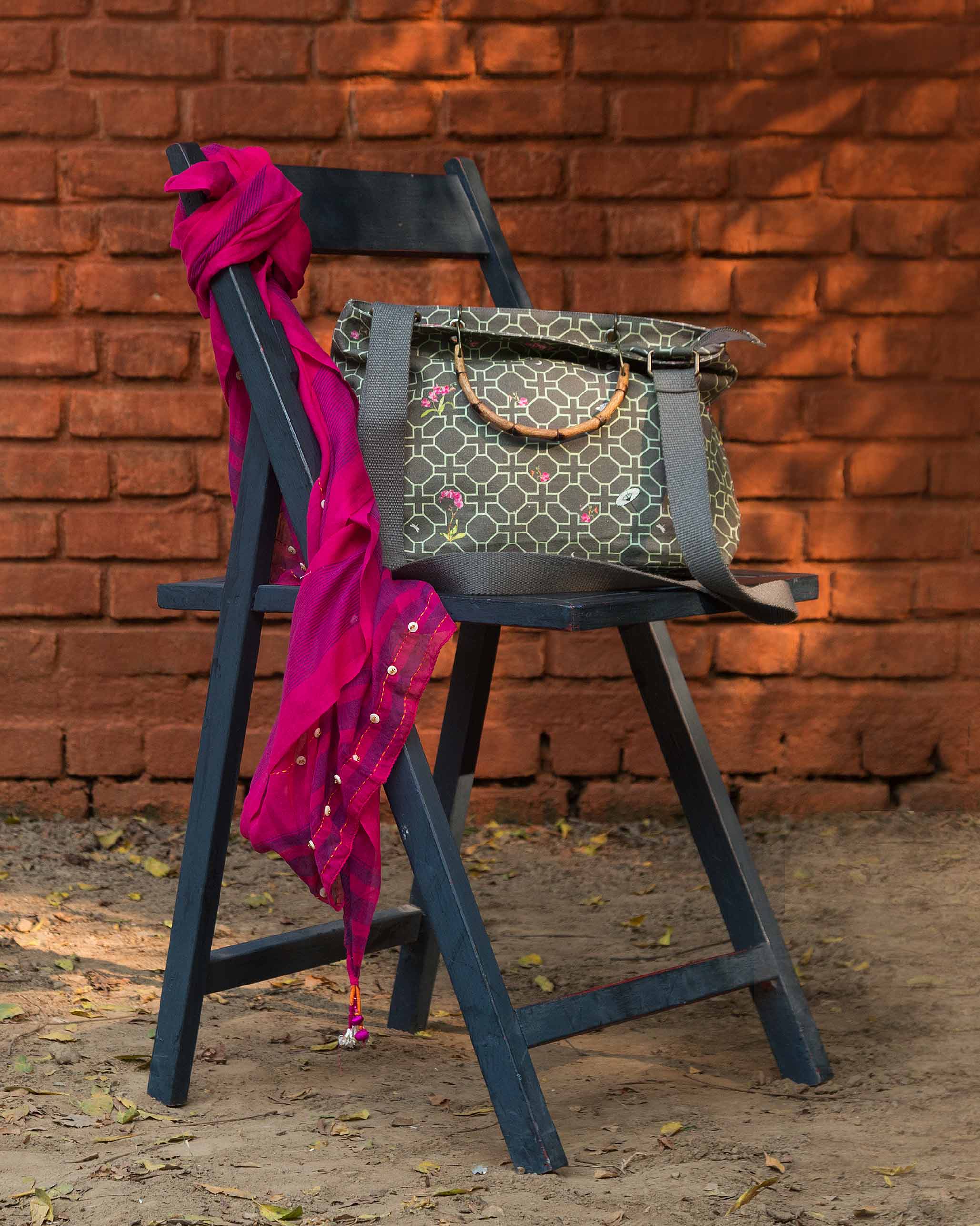 The Two-Way Messenger - Image 4