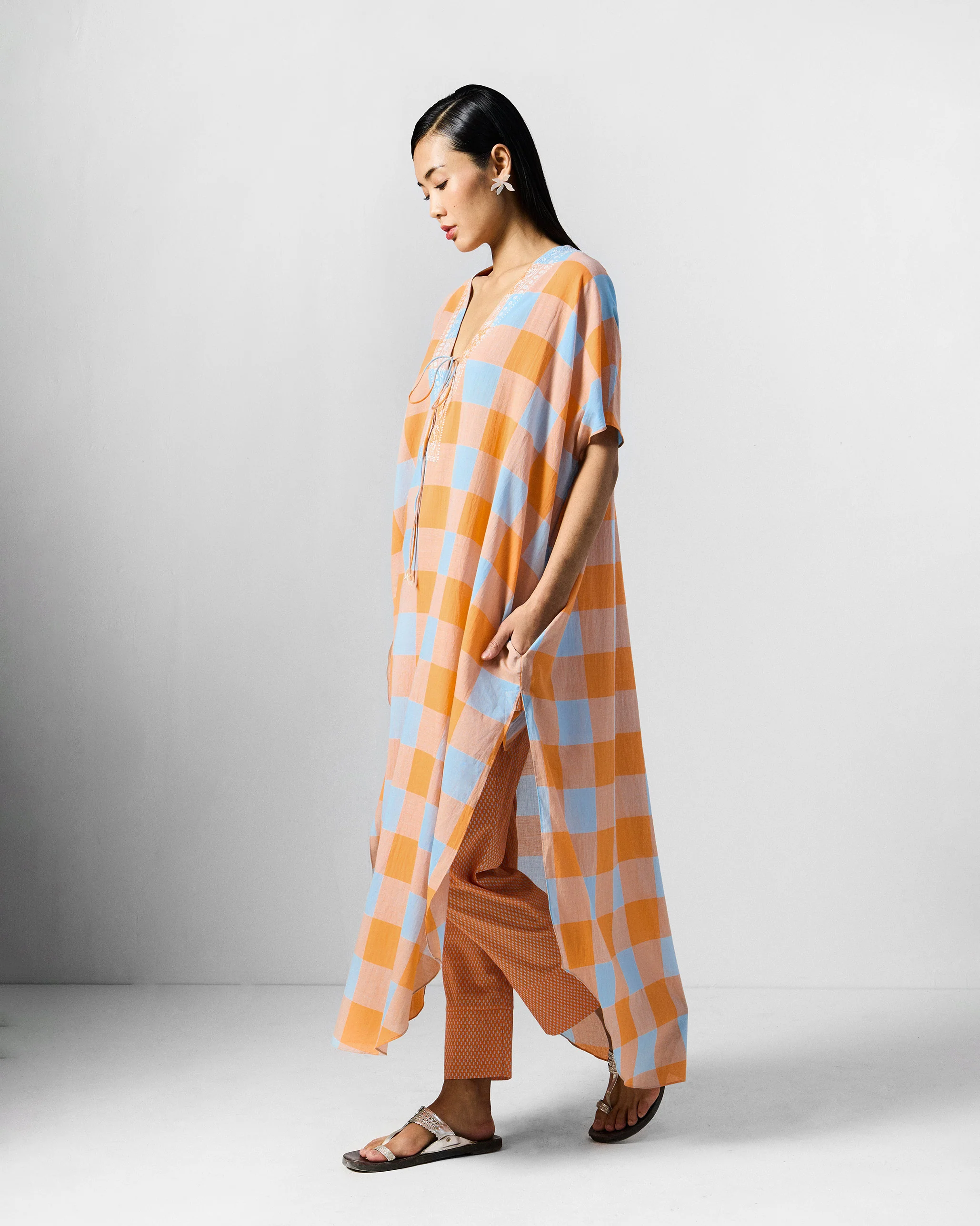 The Vaya Kaftan Set - Orange & White - Image 4
