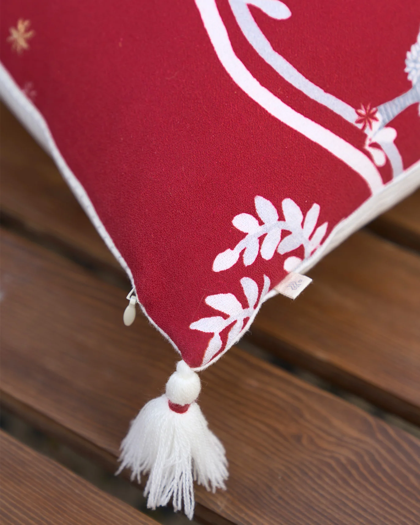 Thiri Cushion Cover - Image 4