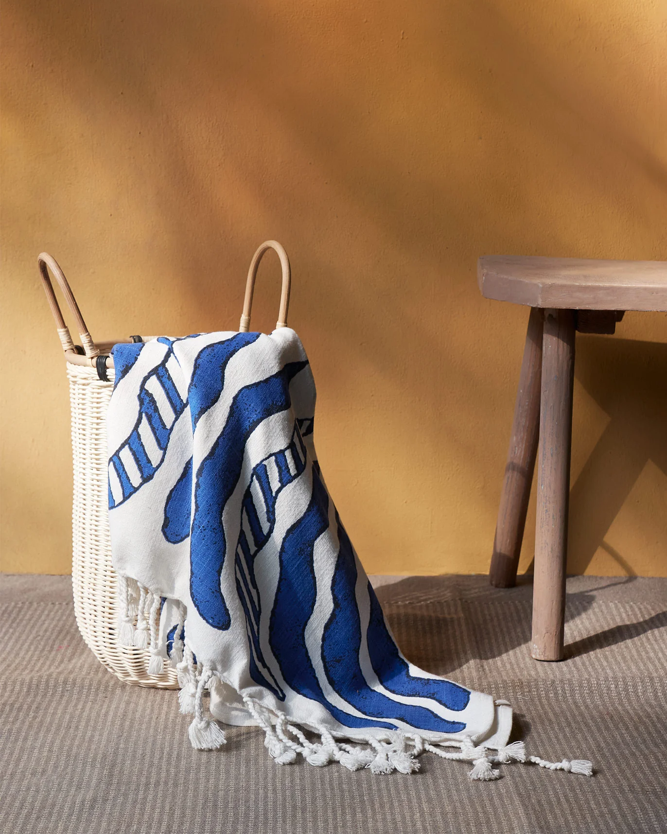 Toddy Throw - Image 2