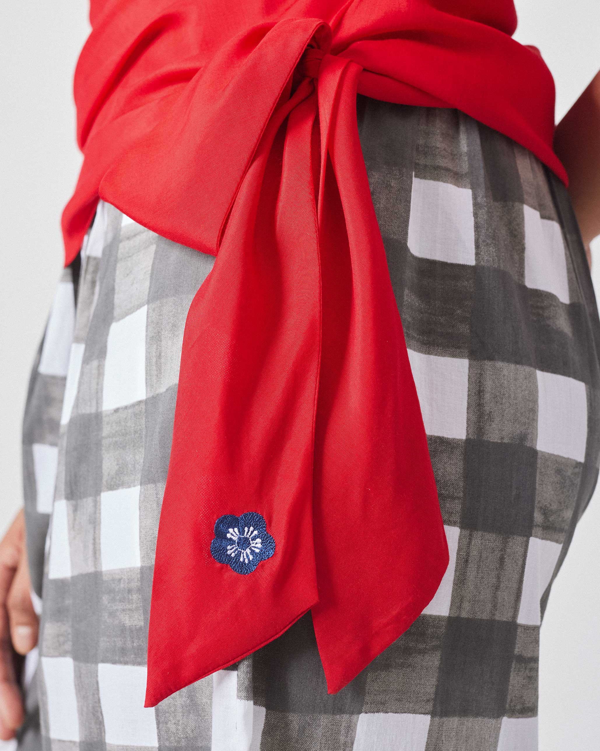Tokyo Off Shoulder Top - Red - Image 4