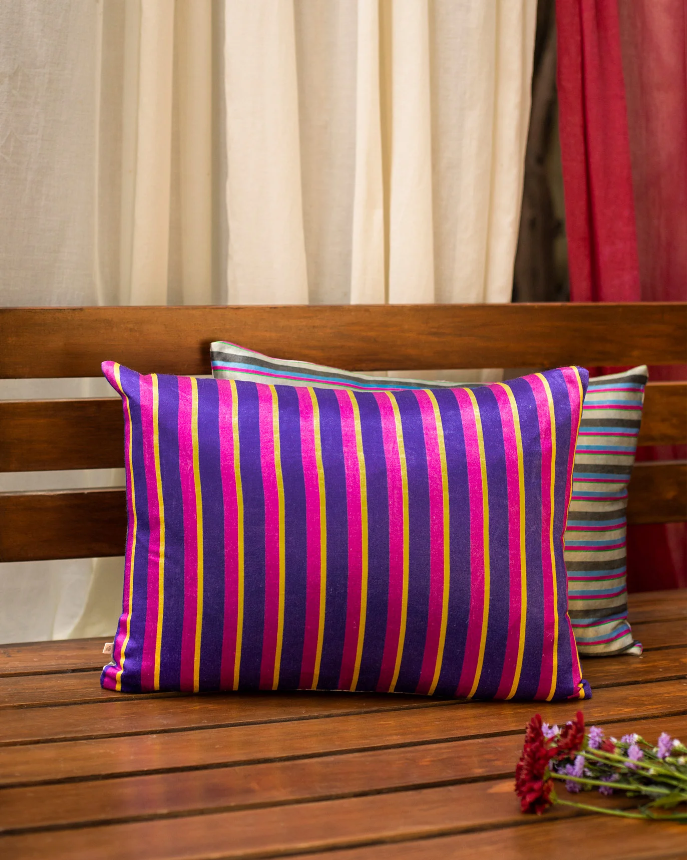 Tota Flower Cushion Cover - Grey - Image 3