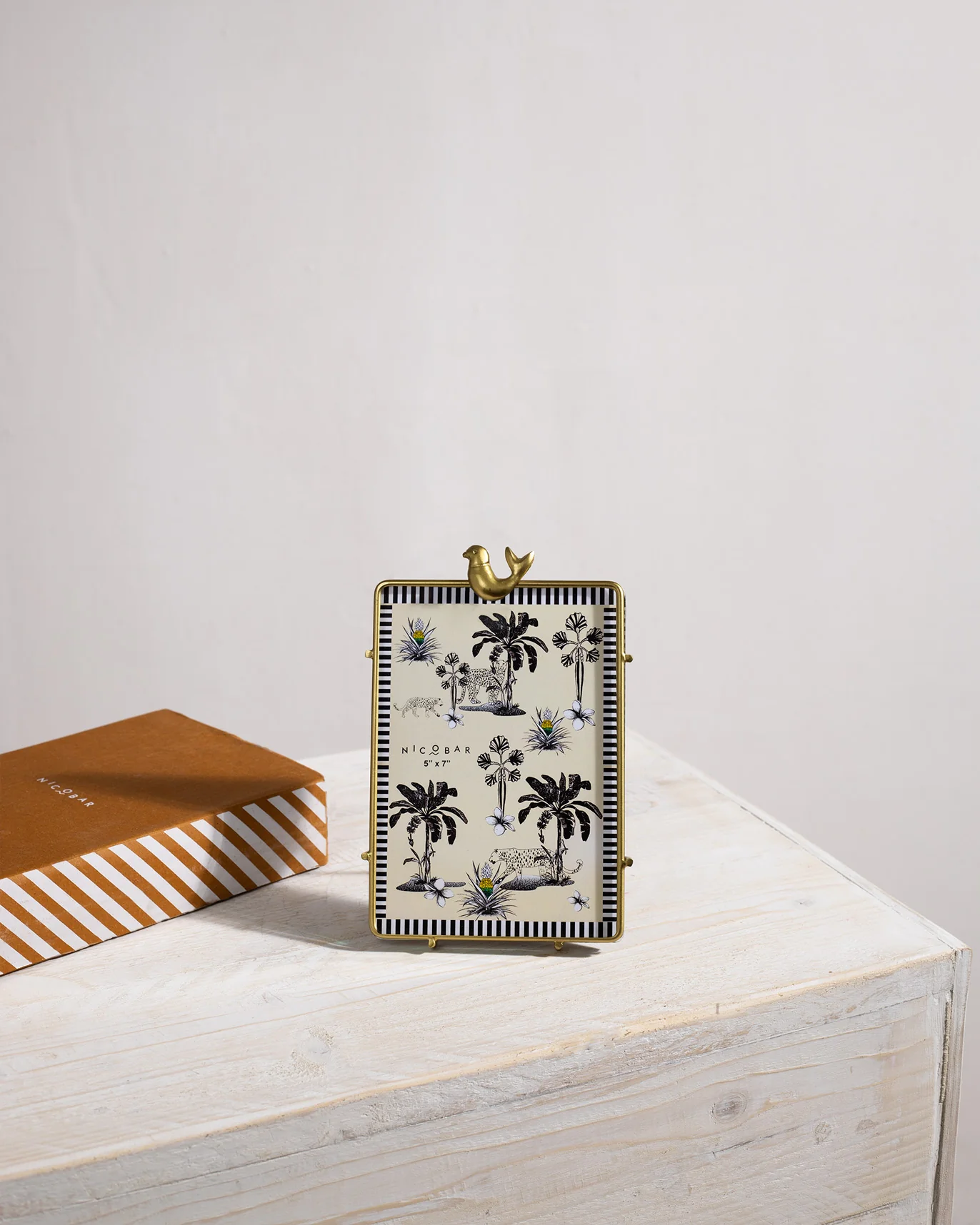 Tota Photo Frame - Image 2