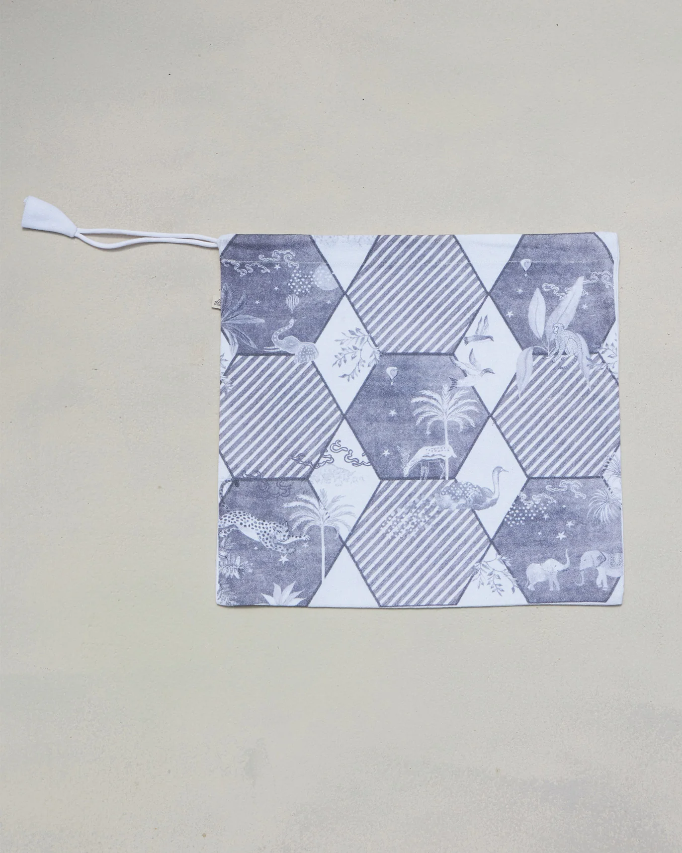Traveller Tic Tac Toe - Image 2