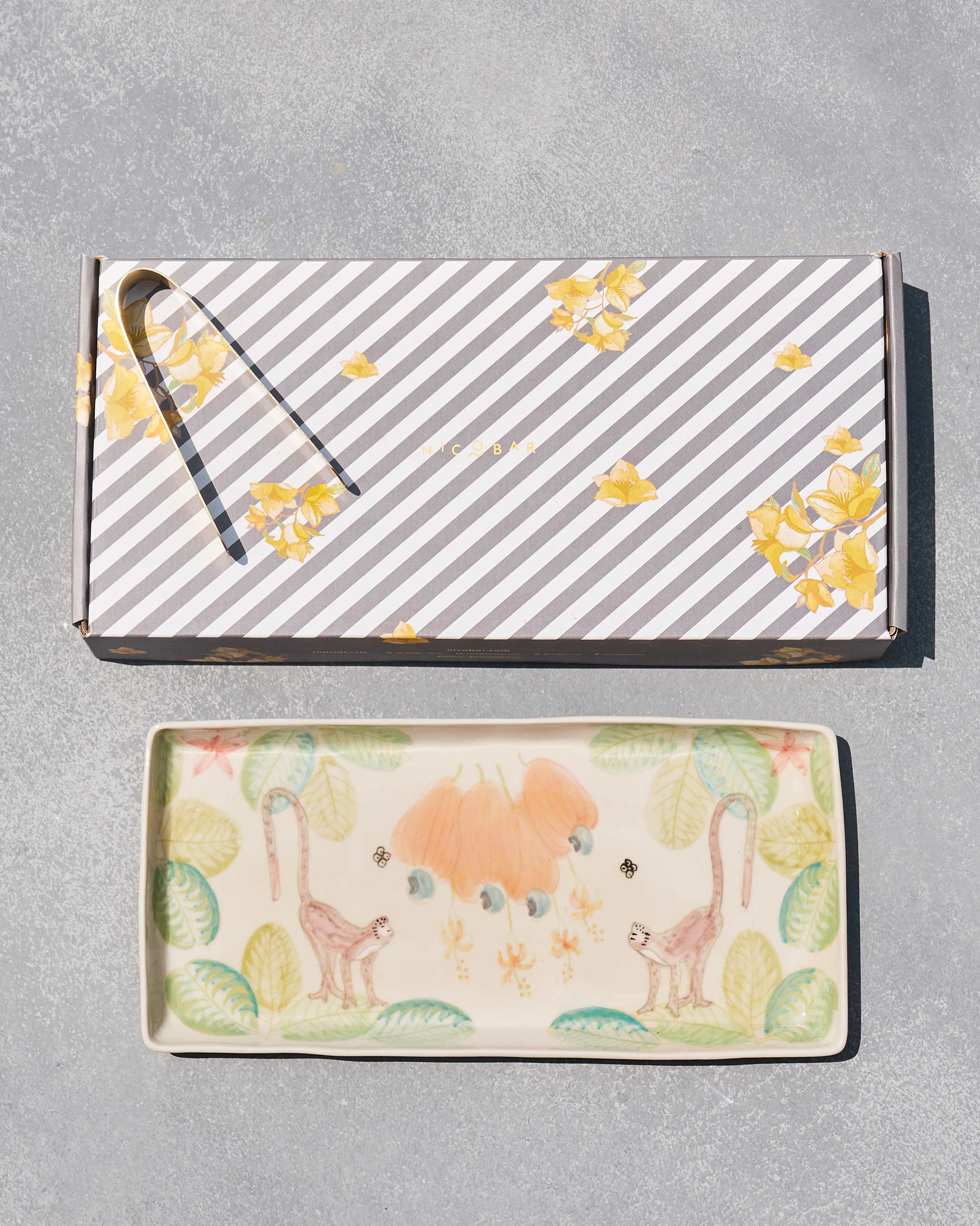 Tropico Jungle Tray with Tong - Image 5