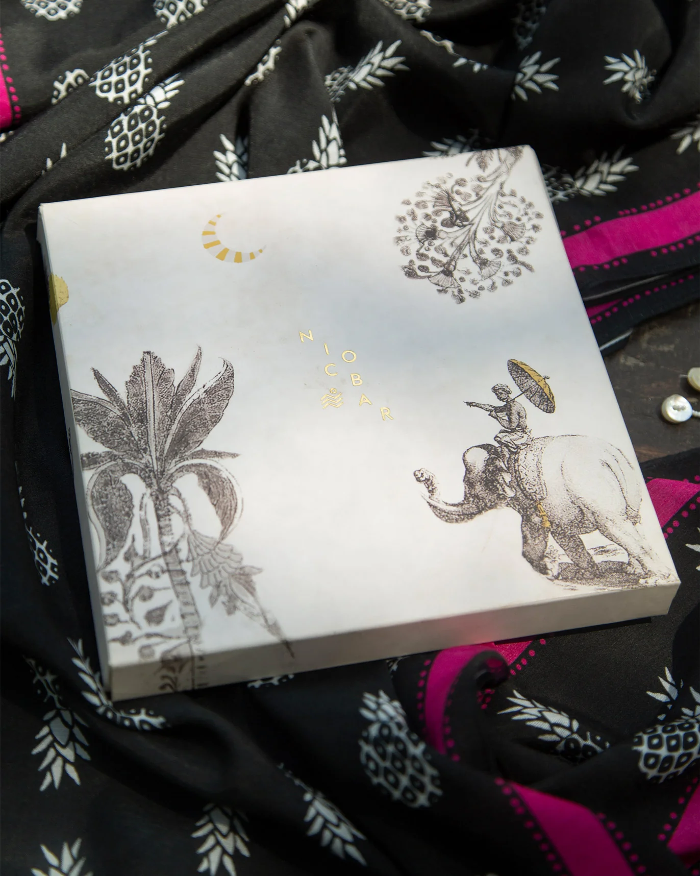 Tropico Scarf - Black & Pink - Image 4