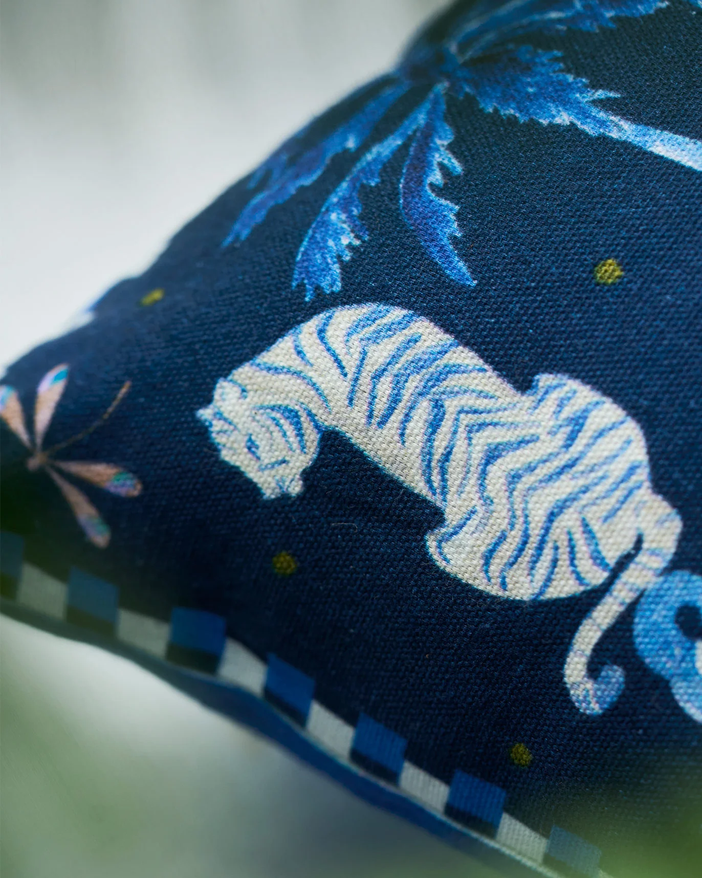 Tropis Cushion Cover - Indigo - Image 2