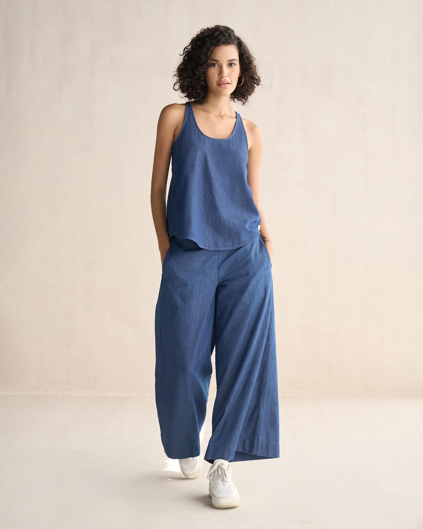 Ukiyo Racerback Tank - Blue - Image 5
