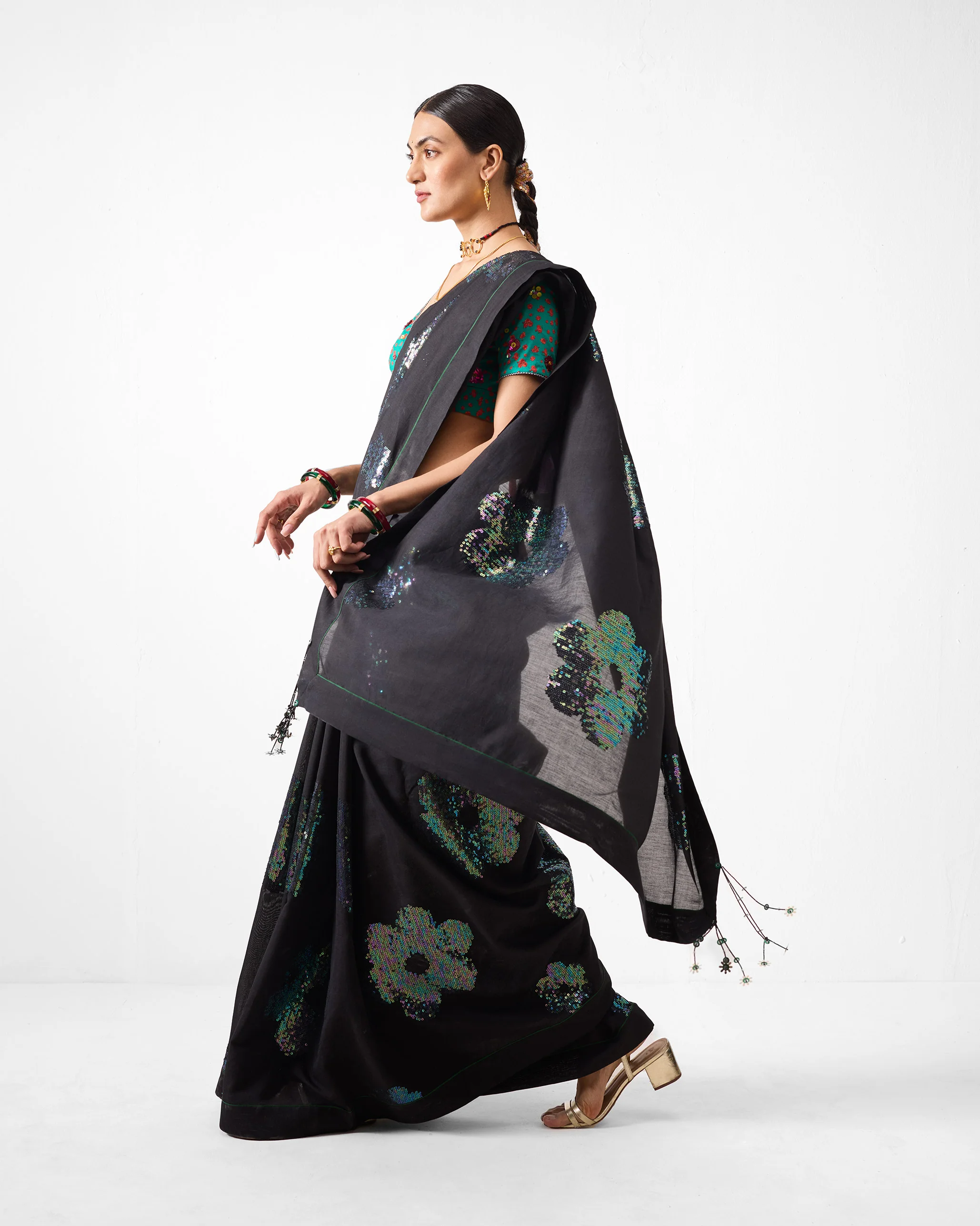 Urooj Sari - Black Embroidered - Image 3