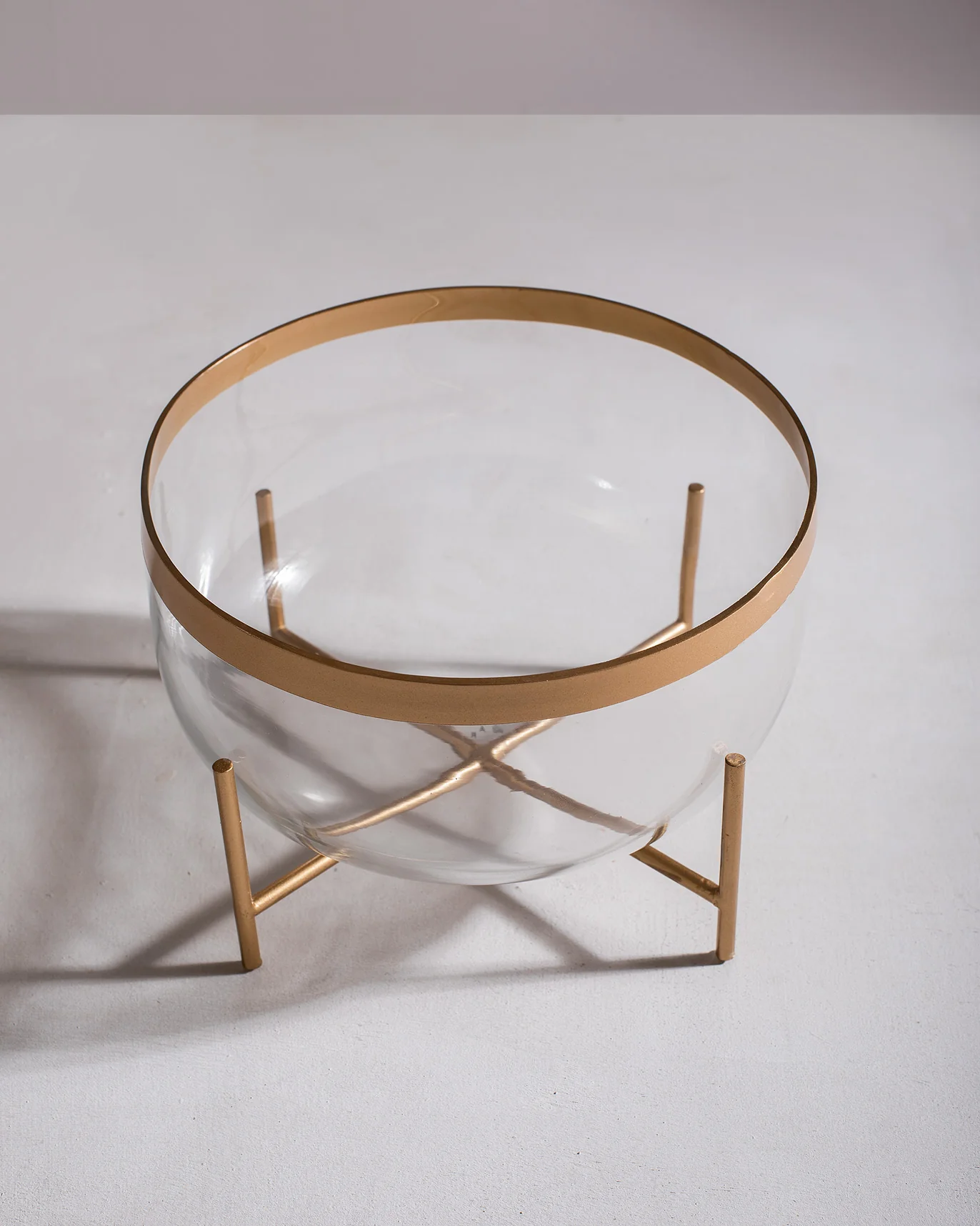 Uzo Glass Bowl with Stand - Image 4