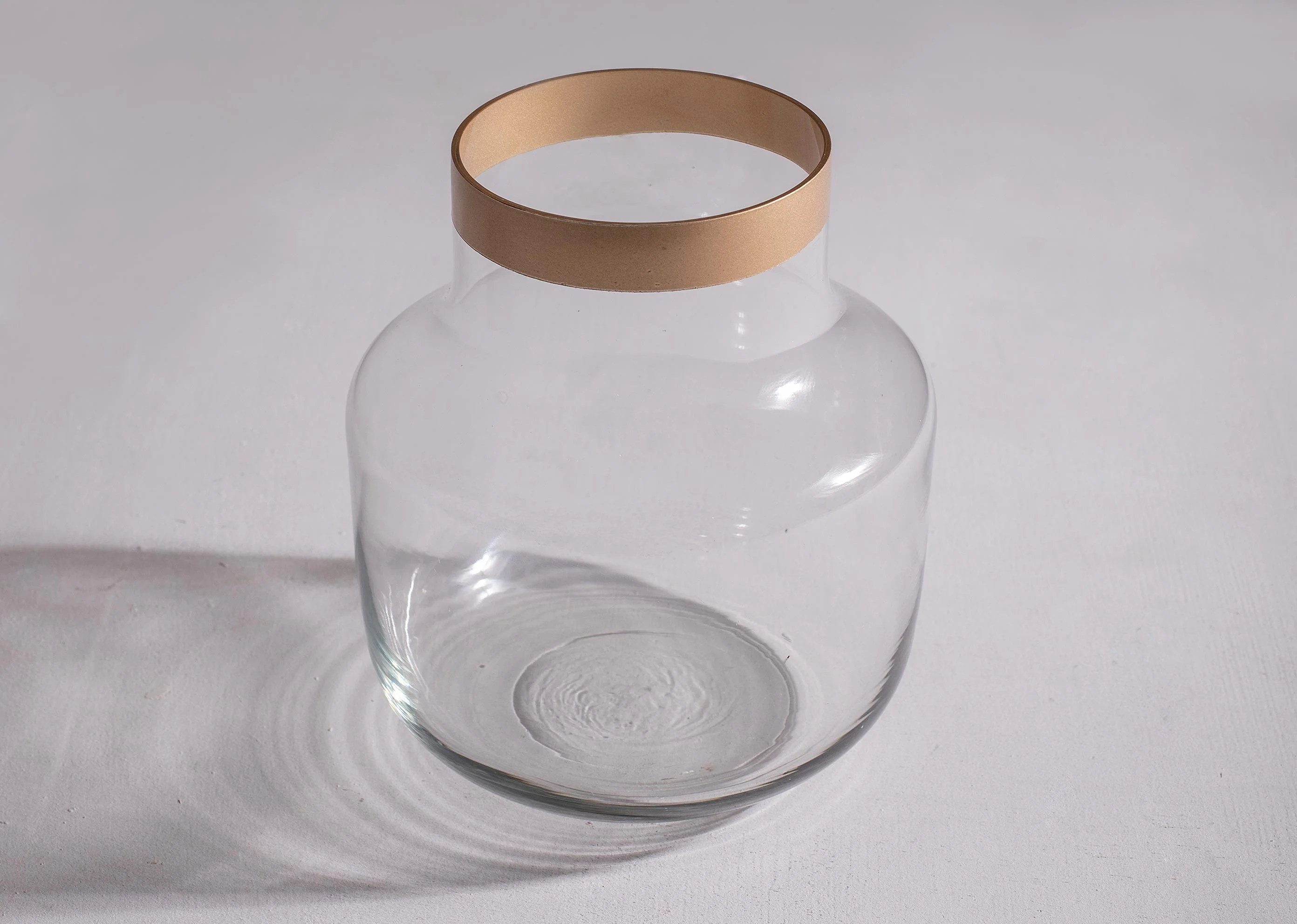 Uzo Glass Vase - Image 3