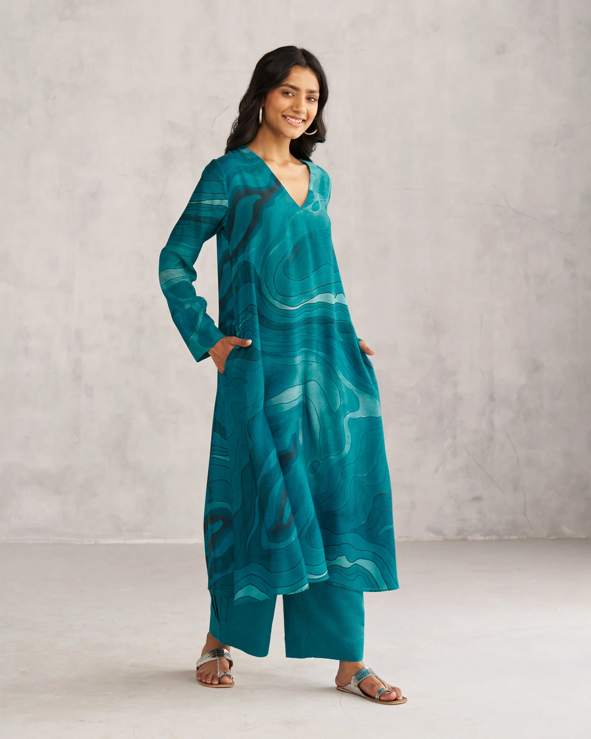 V-Neck Flare Kurta - Teal Tssxnb - Image 4