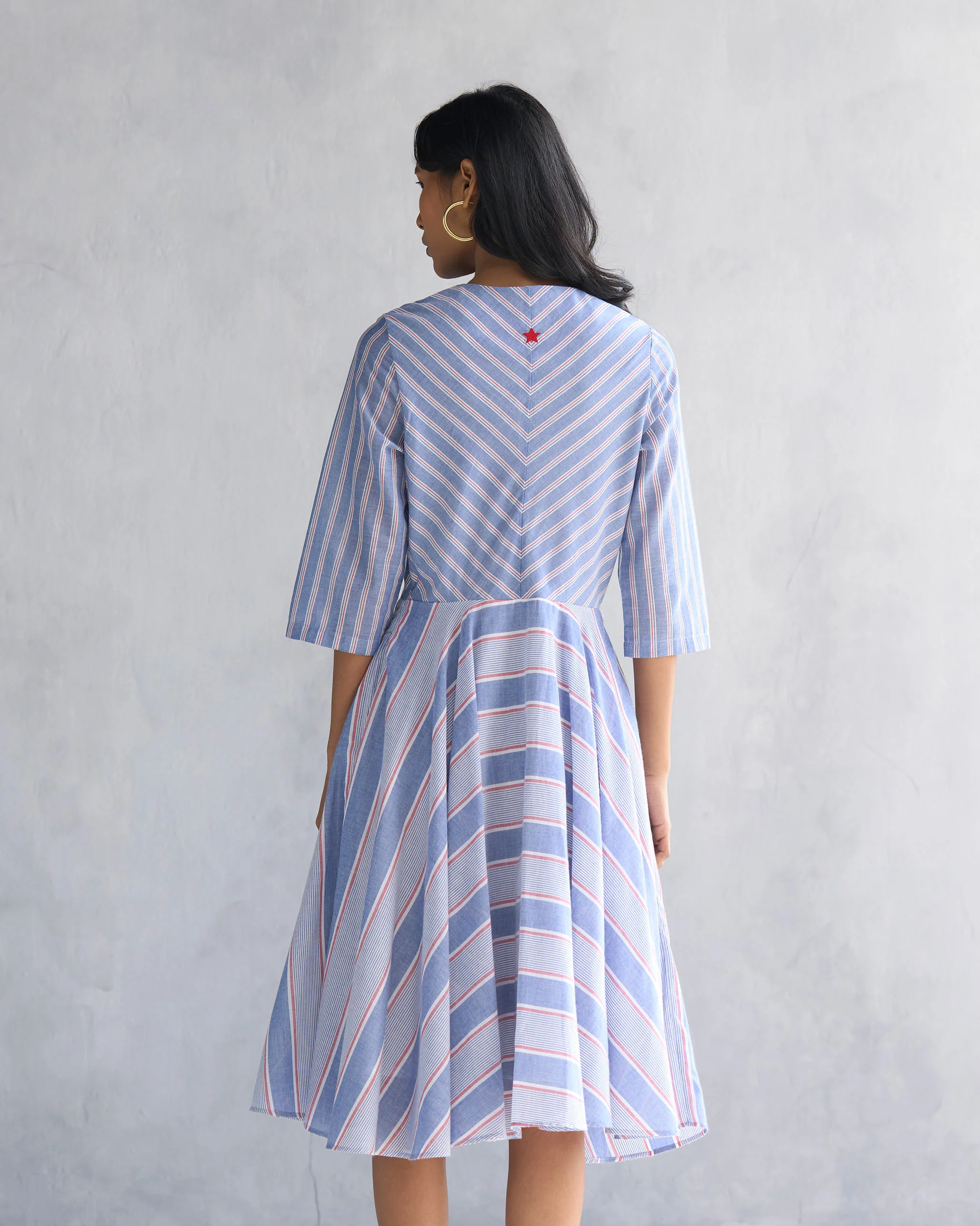 V-neck Flared Dress - Blue & Red - Image 5