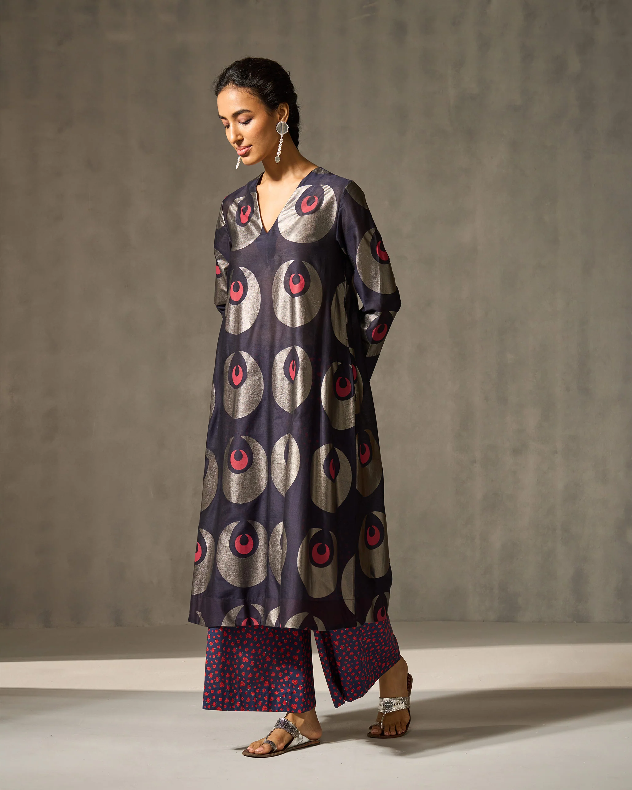 V-Neck Flared Kurta - Navy & Foil Print - Image 5