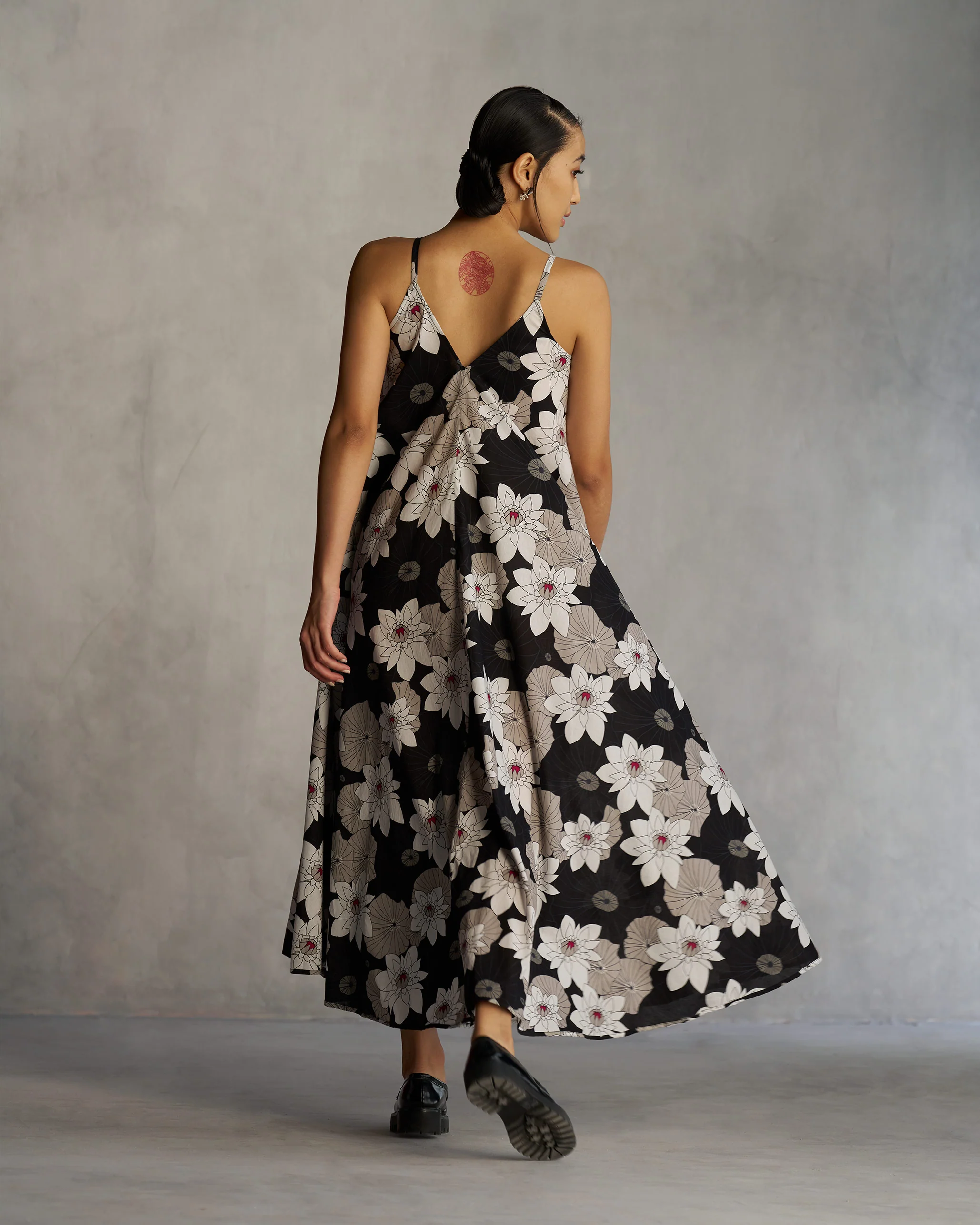 V-neck Strappy Dress - Black & Grey - Image 4